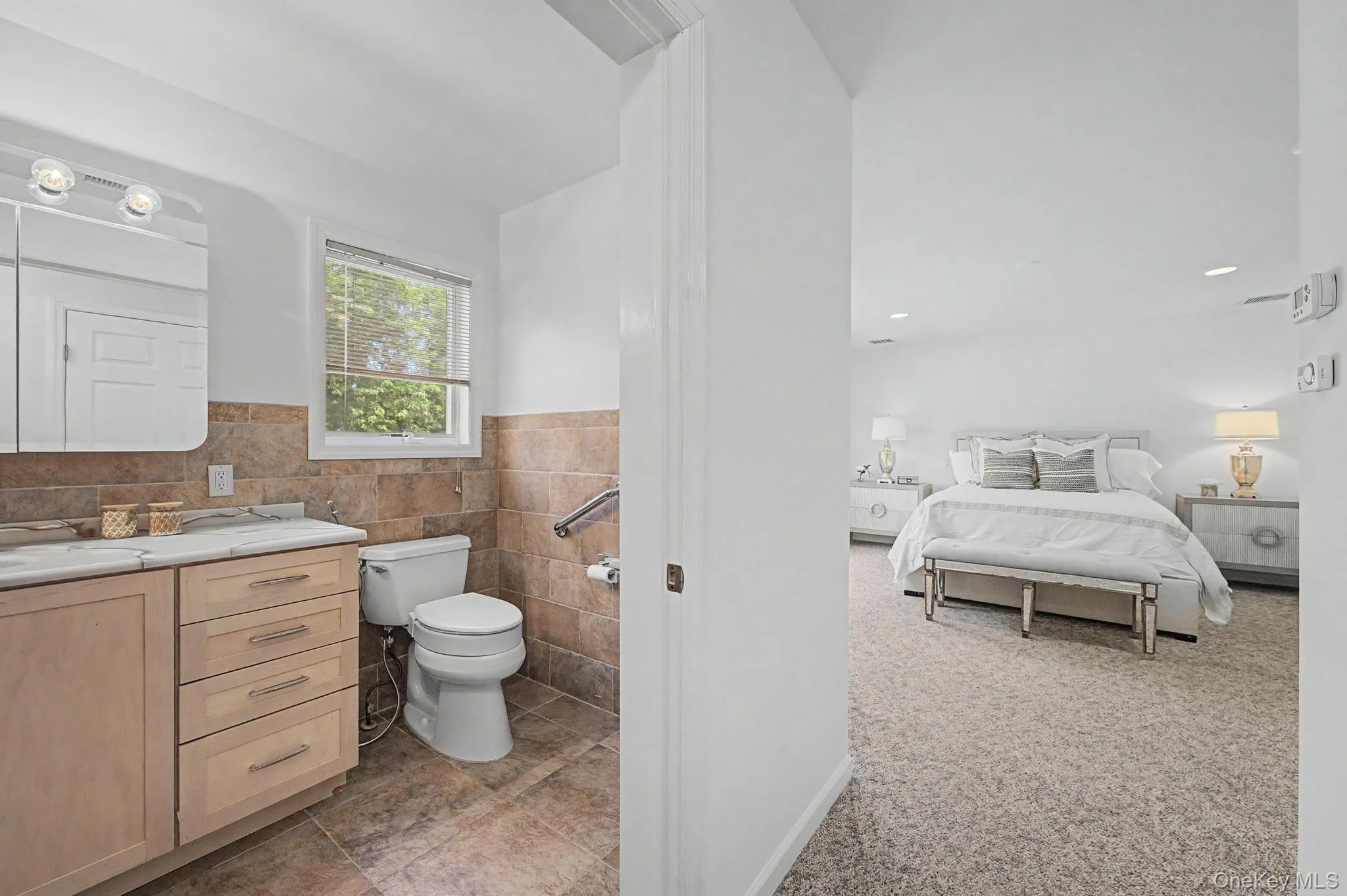 16 Cross Bow Lane, Smithtown, NY, 5 Bedrooms Bedrooms, 9 Rooms Rooms,3 BathroomsBathrooms,Residential,For Rent,Cross Bow,0,1026837 16 Cross Bow Lane, Smithtown, NY, 5 Bedrooms Bedrooms, 9 Rooms Rooms,3 BathroomsBathrooms,Residential,For Rent,Cross Bow,0,1026837