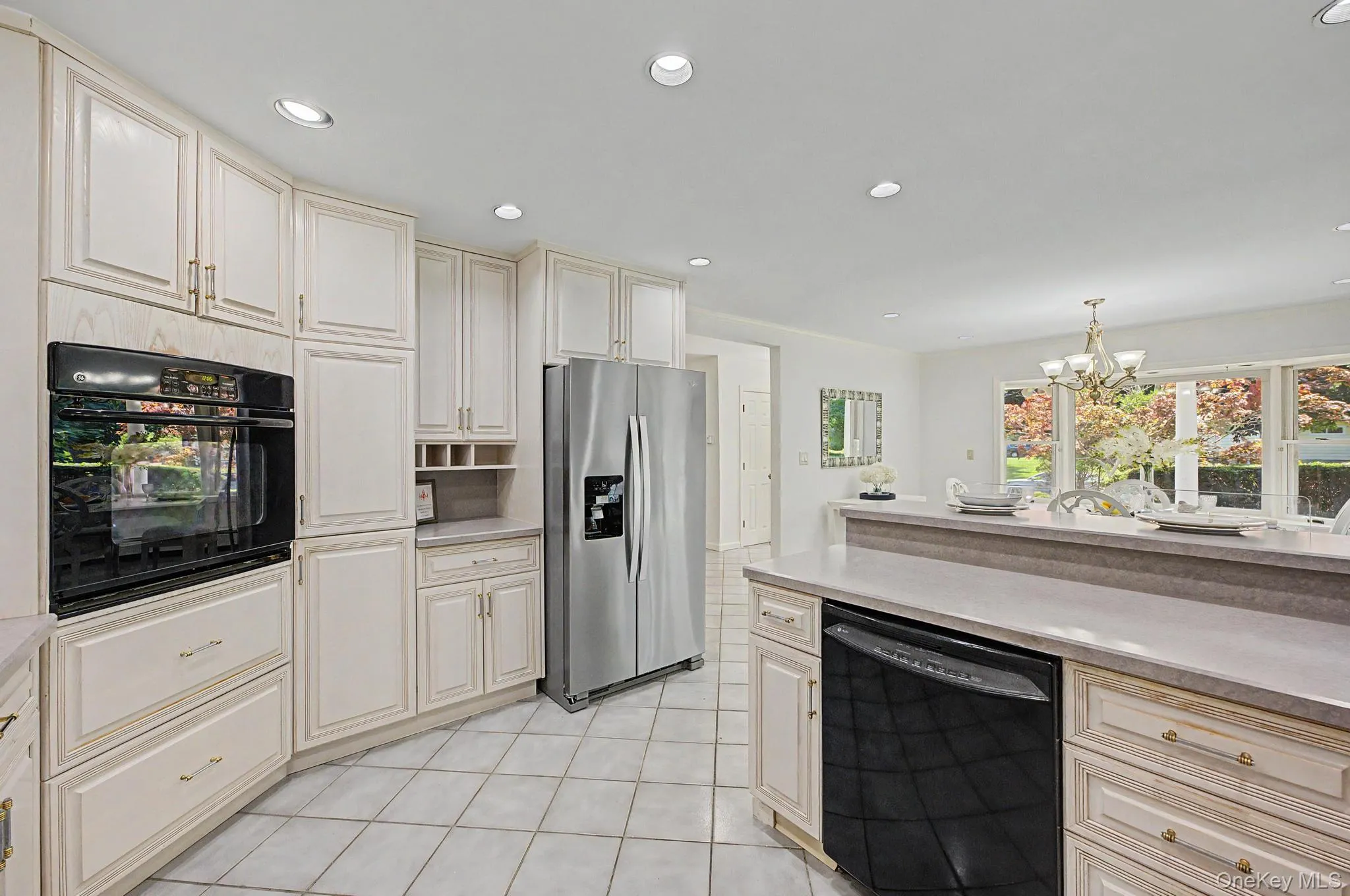 16 Cross Bow Lane, Smithtown, NY, 5 Bedrooms Bedrooms, 9 Rooms Rooms,3 BathroomsBathrooms,Residential,For Rent,Cross Bow,0,1026837 16 Cross Bow Lane, Smithtown, NY, 5 Bedrooms Bedrooms, 9 Rooms Rooms,3 BathroomsBathrooms,Residential,For Rent,Cross Bow,0,1026837
