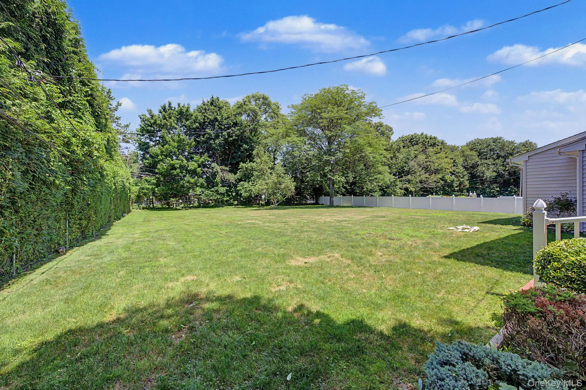 16 Cross Bow Lane, Smithtown, NY, 5 Bedrooms Bedrooms, 9 Rooms Rooms,3 BathroomsBathrooms,Residential,For Rent,Cross Bow,0,1026837 16 Cross Bow Lane, Smithtown, NY, 5 Bedrooms Bedrooms, 9 Rooms Rooms,3 BathroomsBathrooms,Residential,For Rent,Cross Bow,0,1026837