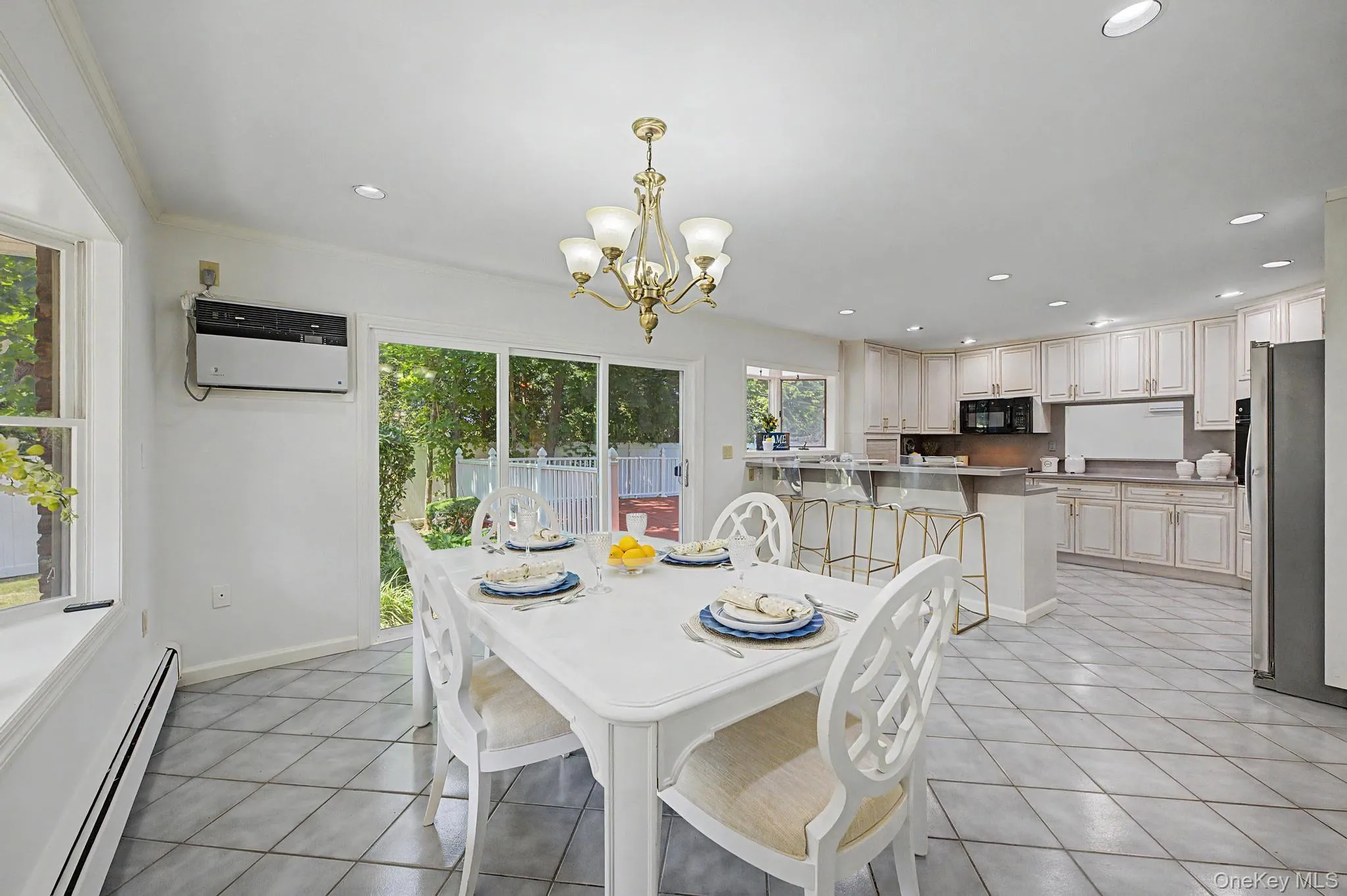 16 Cross Bow Lane, Smithtown, NY, 5 Bedrooms Bedrooms, 9 Rooms Rooms,3 BathroomsBathrooms,Residential,For Rent,Cross Bow,0,1026837 16 Cross Bow Lane, Smithtown, NY, 5 Bedrooms Bedrooms, 9 Rooms Rooms,3 BathroomsBathrooms,Residential,For Rent,Cross Bow,0,1026837