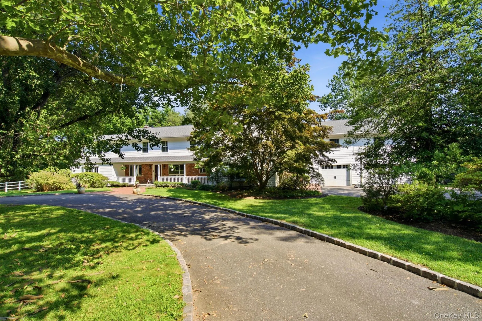 27 School Lane, Huntington, NY, 5 Bedrooms Bedrooms, 10 Rooms Rooms,4 BathroomsBathrooms,Residential,For Rent,School,0,1026840 27 School Lane, Huntington, NY, 5 Bedrooms Bedrooms, 10 Rooms Rooms,4 BathroomsBathrooms,Residential,For Rent,School,0,1026840