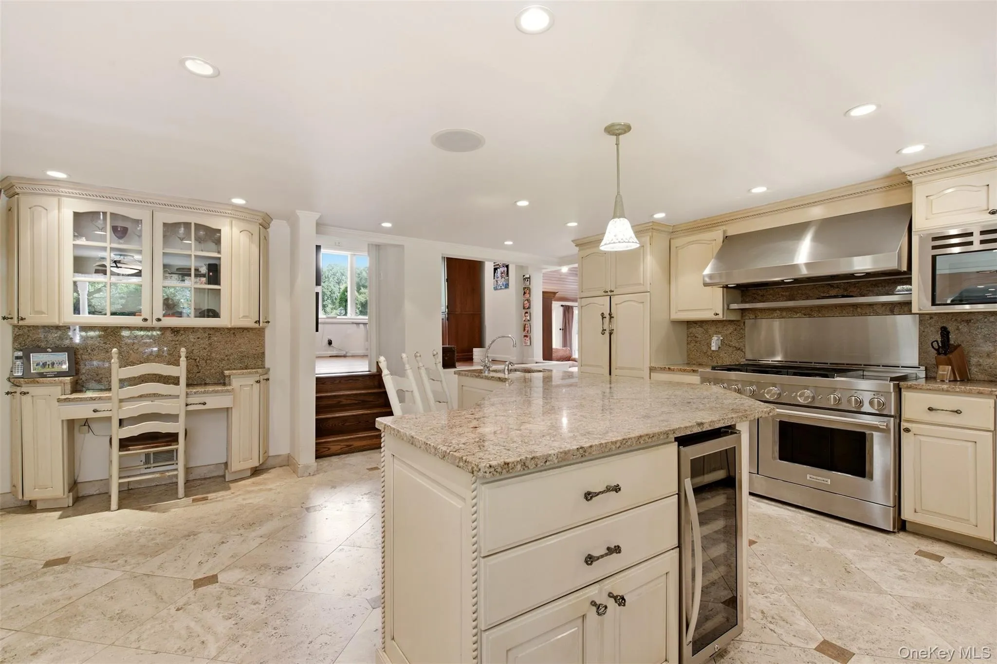 27 School Lane, Huntington, NY, 5 Bedrooms Bedrooms, 10 Rooms Rooms,4 BathroomsBathrooms,Residential,For Rent,School,0,1026840 27 School Lane, Huntington, NY, 5 Bedrooms Bedrooms, 10 Rooms Rooms,4 BathroomsBathrooms,Residential,For Rent,School,0,1026840
