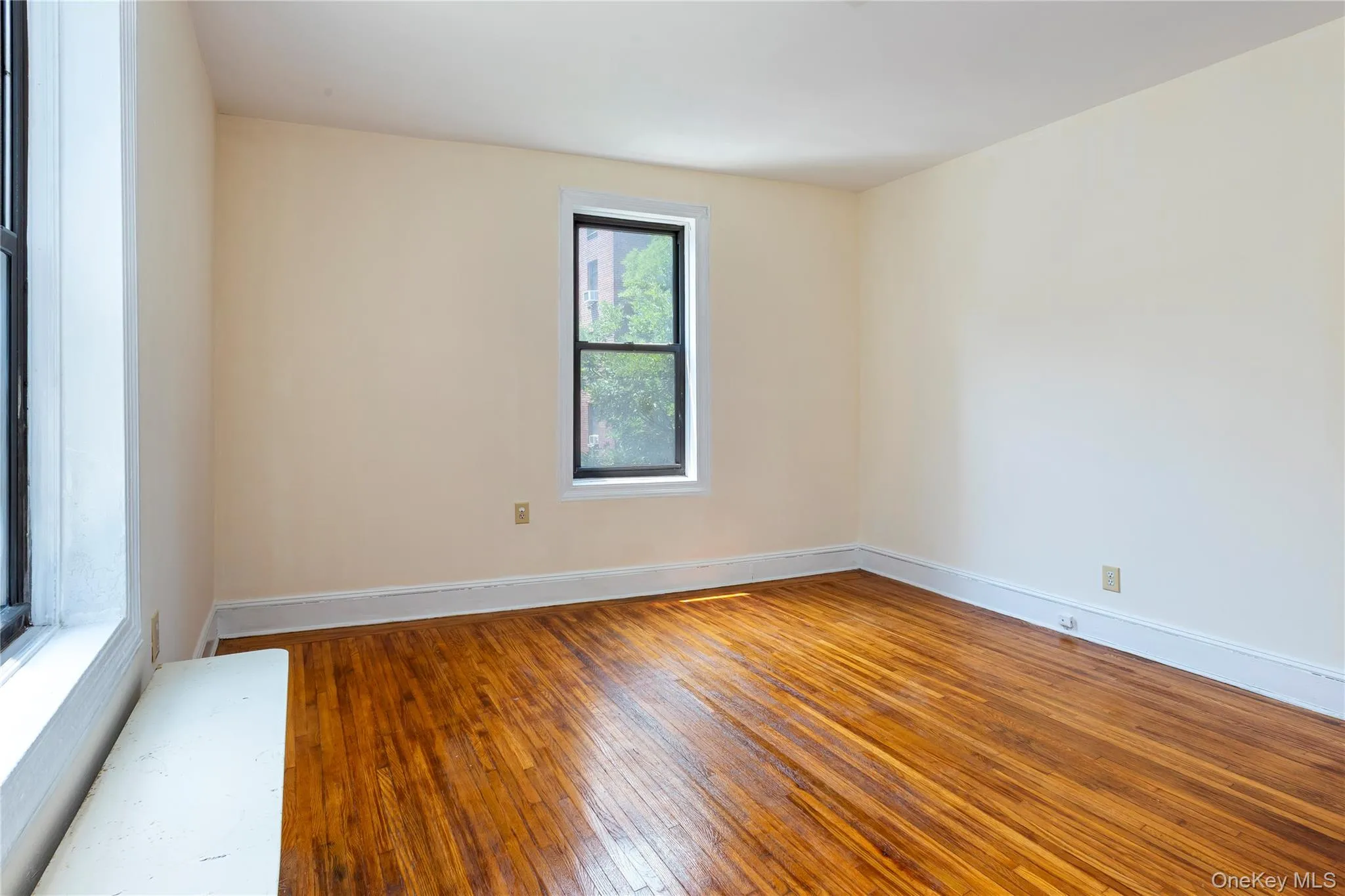 3656 Johnson Avenue, New York, NY, 1 Bedroom Bedrooms, 3 Rooms Rooms,1 BathroomBathrooms,Residential,For Rent,Johnson,0,1026841 3656 Johnson Avenue, New York, NY, 1 Bedroom Bedrooms, 3 Rooms Rooms,1 BathroomBathrooms,Residential,For Rent,Johnson,0,1026841