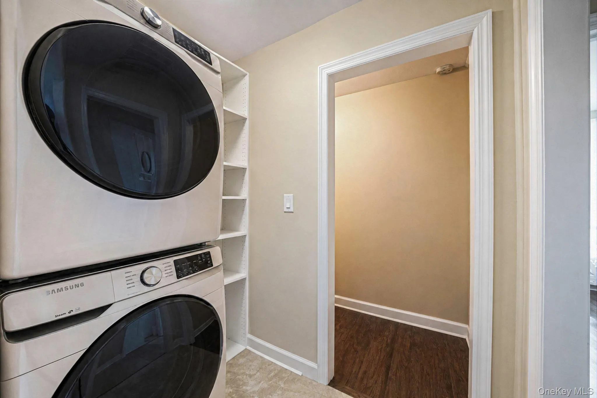 67 Bullard Street, Brookhaven, NY, 3 Bedrooms Bedrooms, 6 Rooms Rooms,1 BathroomBathrooms,Residential,For Rent,Bullard,0,1026847 67 Bullard Street, Brookhaven, NY, 3 Bedrooms Bedrooms, 6 Rooms Rooms,1 BathroomBathrooms,Residential,For Rent,Bullard,0,1026847