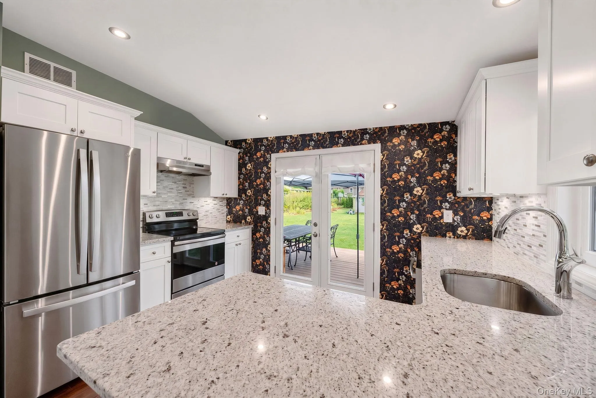 67 Bullard Street, Brookhaven, NY, 3 Bedrooms Bedrooms, 6 Rooms Rooms,1 BathroomBathrooms,Residential,For Rent,Bullard,0,1026847 67 Bullard Street, Brookhaven, NY, 3 Bedrooms Bedrooms, 6 Rooms Rooms,1 BathroomBathrooms,Residential,For Rent,Bullard,0,1026847