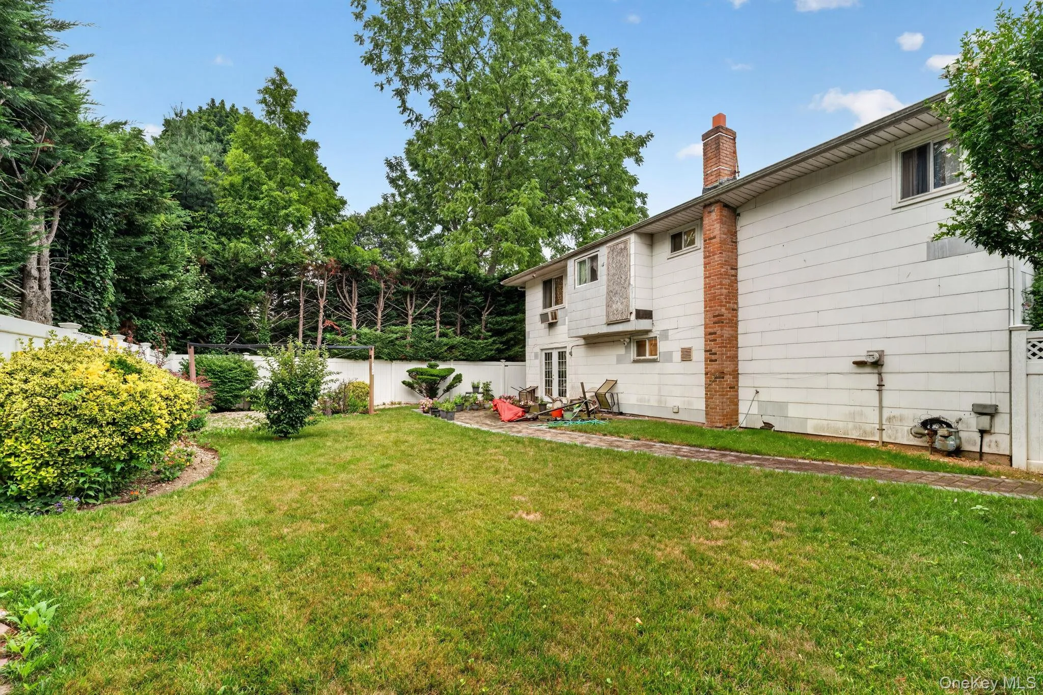 2496 Enid Court, Hempstead, NY, 4 Bedrooms Bedrooms, 7 Rooms Rooms,2 BathroomsBathrooms,Residential,For Rent,Enid,0,1026854 2496 Enid Court, Hempstead, NY, 4 Bedrooms Bedrooms, 7 Rooms Rooms,2 BathroomsBathrooms,Residential,For Rent,Enid,0,1026854