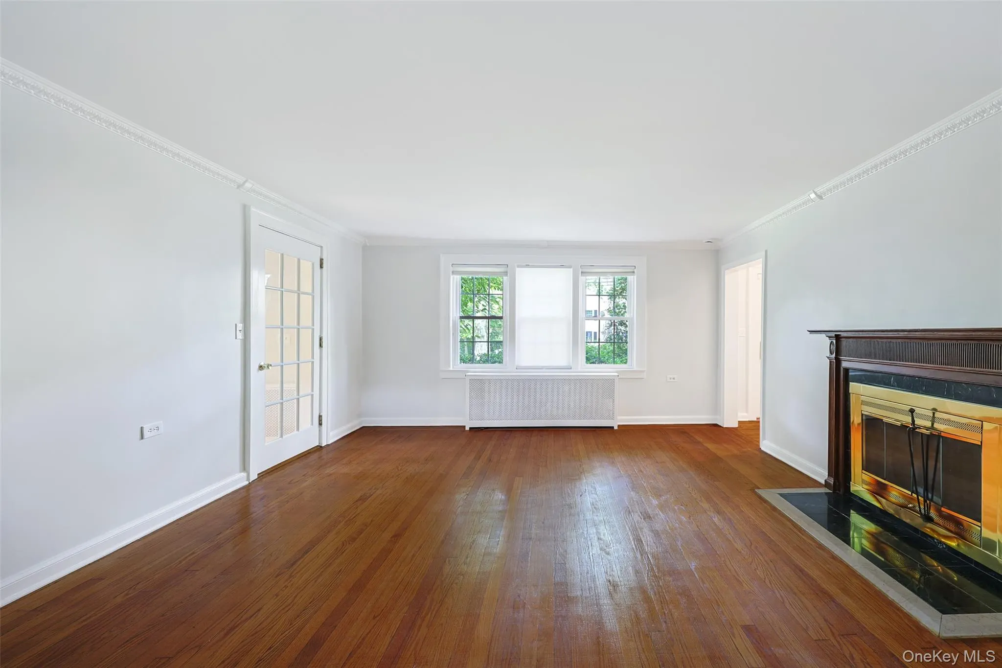 280 Park Avenue, North Hempstead, NY, 3 Bedrooms Bedrooms, 7 Rooms Rooms,2 BathroomsBathrooms,Residential Lease,For Rent,Park,0,1026855 280 Park Avenue, North Hempstead, NY, 3 Bedrooms Bedrooms, 7 Rooms Rooms,2 BathroomsBathrooms,Residential Lease,For Rent,Park,0,1026855
