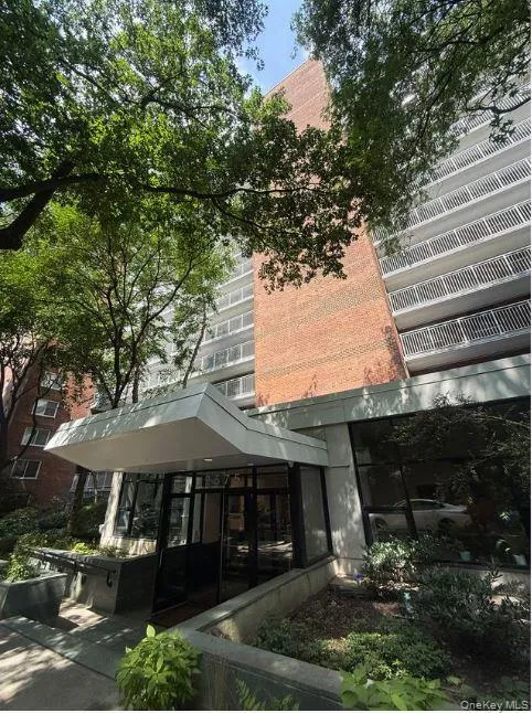 2575 Palisade Avenue, New York, NY, 3 Bedrooms Bedrooms, 5 Rooms Rooms,1 BathroomBathrooms,Residential,For Rent,Palisade,0,1026860 2575 Palisade Avenue, New York, NY, 3 Bedrooms Bedrooms, 5 Rooms Rooms,1 BathroomBathrooms,Residential,For Rent,Palisade,0,1026860