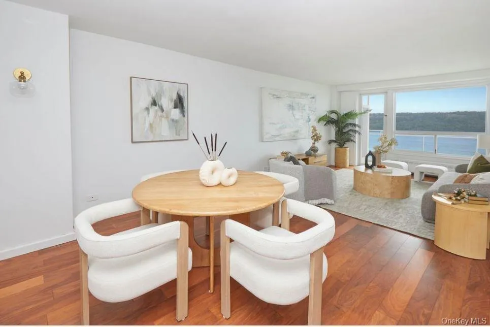 2575 Palisade Avenue, New York, NY, 3 Bedrooms Bedrooms, 5 Rooms Rooms,1 BathroomBathrooms,Residential,For Rent,Palisade,0,1026860 2575 Palisade Avenue, New York, NY, 3 Bedrooms Bedrooms, 5 Rooms Rooms,1 BathroomBathrooms,Residential,For Rent,Palisade,0,1026860
