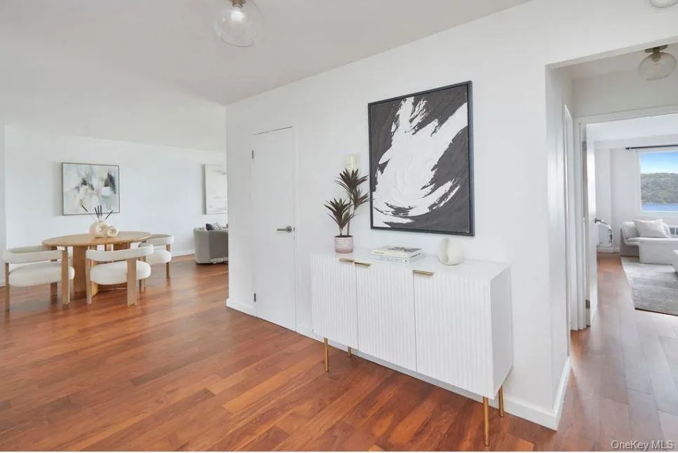 2575 Palisade Avenue, New York, NY, 3 Bedrooms Bedrooms, 5 Rooms Rooms,1 BathroomBathrooms,Residential,For Rent,Palisade,0,1026860 2575 Palisade Avenue, New York, NY, 3 Bedrooms Bedrooms, 5 Rooms Rooms,1 BathroomBathrooms,Residential,For Rent,Palisade,0,1026860