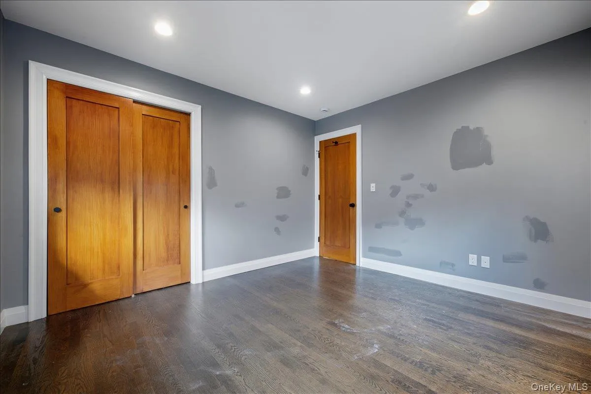 2 Cornwall Lane, North Hempstead, NY, 3 Bedrooms Bedrooms, 6 Rooms Rooms,2 BathroomsBathrooms,Residential Lease,For Rent,Cornwall,0,1026867 2 Cornwall Lane, North Hempstead, NY, 3 Bedrooms Bedrooms, 6 Rooms Rooms,2 BathroomsBathrooms,Residential Lease,For Rent,Cornwall,0,1026867