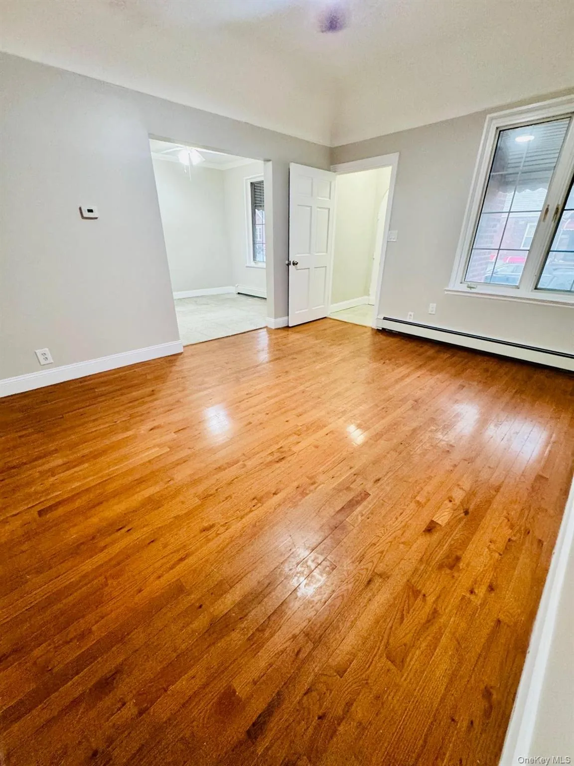 105-07 101st Road, New York, NY, 3 Bedrooms Bedrooms, 6 Rooms Rooms,1 BathroomBathrooms,Residential Lease,For Rent,101st,0,1026872 105-07 101st Road, New York, NY, 3 Bedrooms Bedrooms, 6 Rooms Rooms,1 BathroomBathrooms,Residential Lease,For Rent,101st,0,1026872