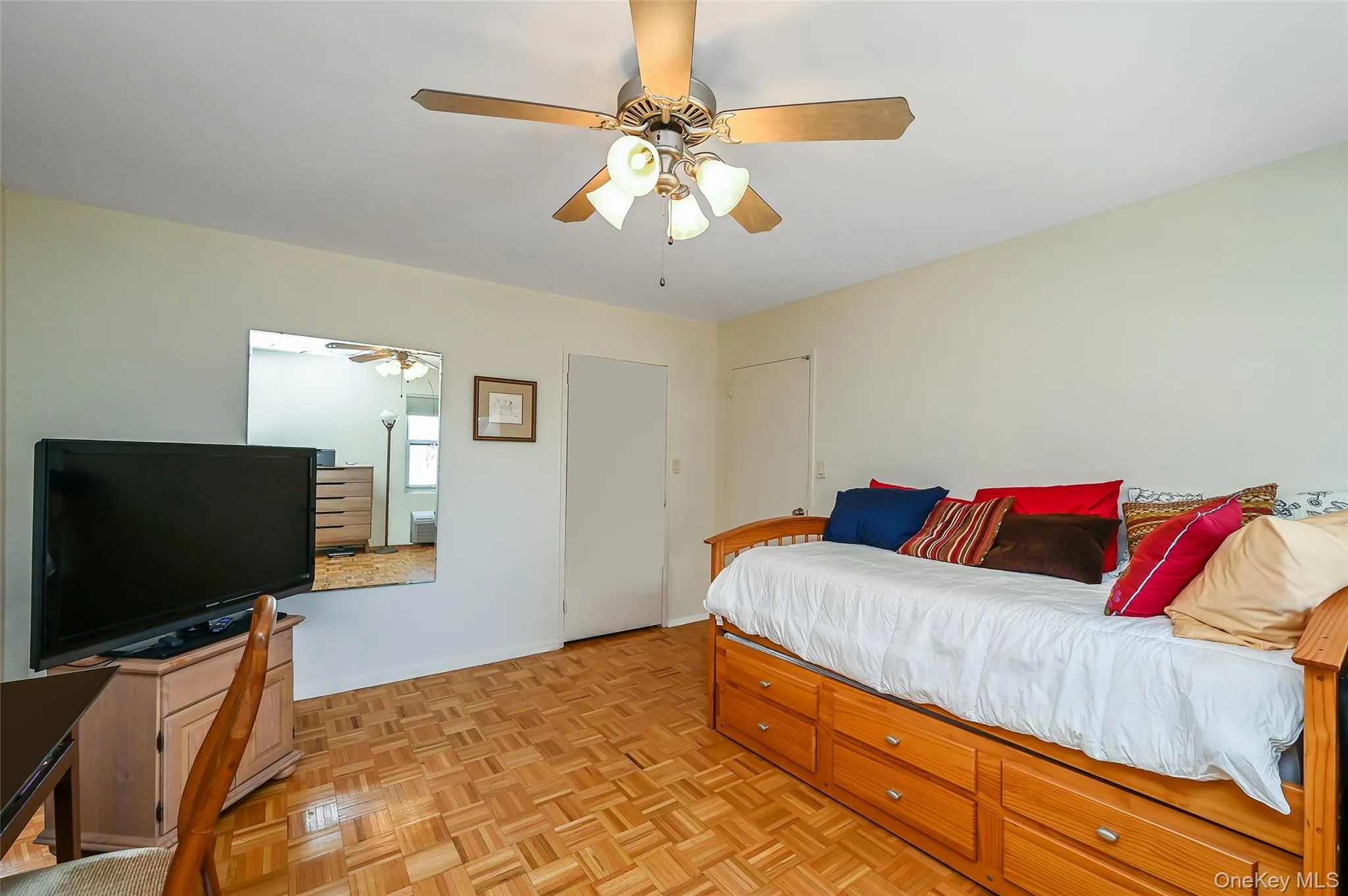 360 Shore Road, Long Beach, NY, 2 Bedrooms Bedrooms, 5 Rooms Rooms,2 BathroomsBathrooms,Residential,For Rent,Shore,0,1026877 360 Shore Road, Long Beach, NY, 2 Bedrooms Bedrooms, 5 Rooms Rooms,2 BathroomsBathrooms,Residential,For Rent,Shore,0,1026877