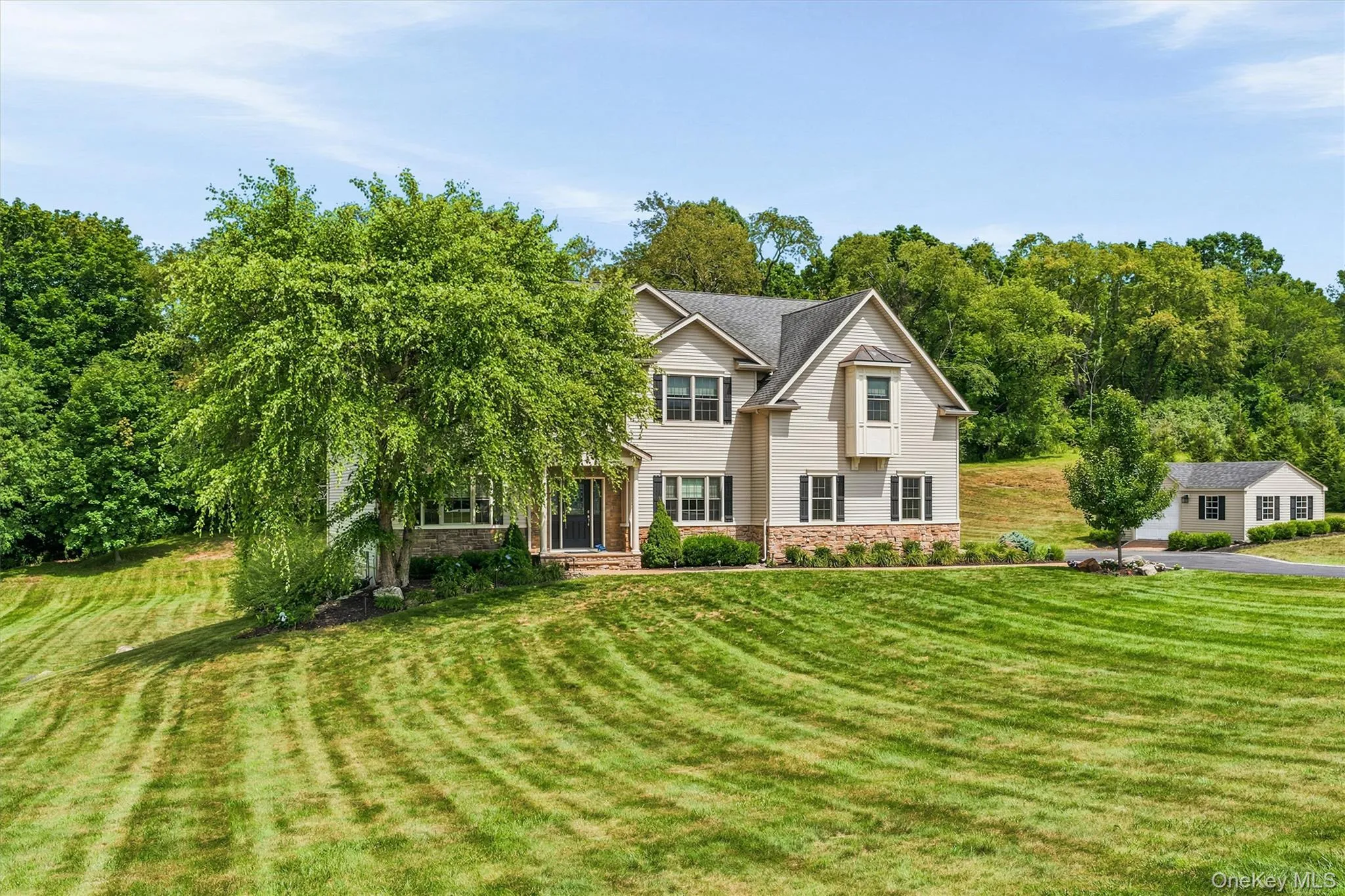 16 Canterbury Lane, Warwick (town), NY, 5 Bedrooms Bedrooms, 12 Rooms Rooms,3 BathroomsBathrooms,Residential,For Rent,Canterbury,0,1026878 16 Canterbury Lane, Warwick (town), NY, 5 Bedrooms Bedrooms, 12 Rooms Rooms,3 BathroomsBathrooms,Residential,For Rent,Canterbury,0,1026878
