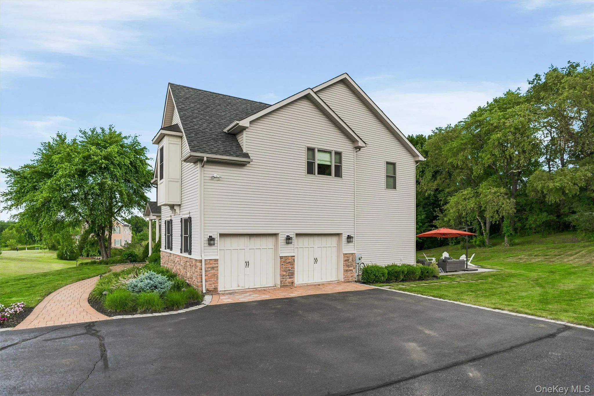 16 Canterbury Lane, Warwick (town), NY, 5 Bedrooms Bedrooms, 12 Rooms Rooms,3 BathroomsBathrooms,Residential,For Rent,Canterbury,0,1026878 16 Canterbury Lane, Warwick (town), NY, 5 Bedrooms Bedrooms, 12 Rooms Rooms,3 BathroomsBathrooms,Residential,For Rent,Canterbury,0,1026878