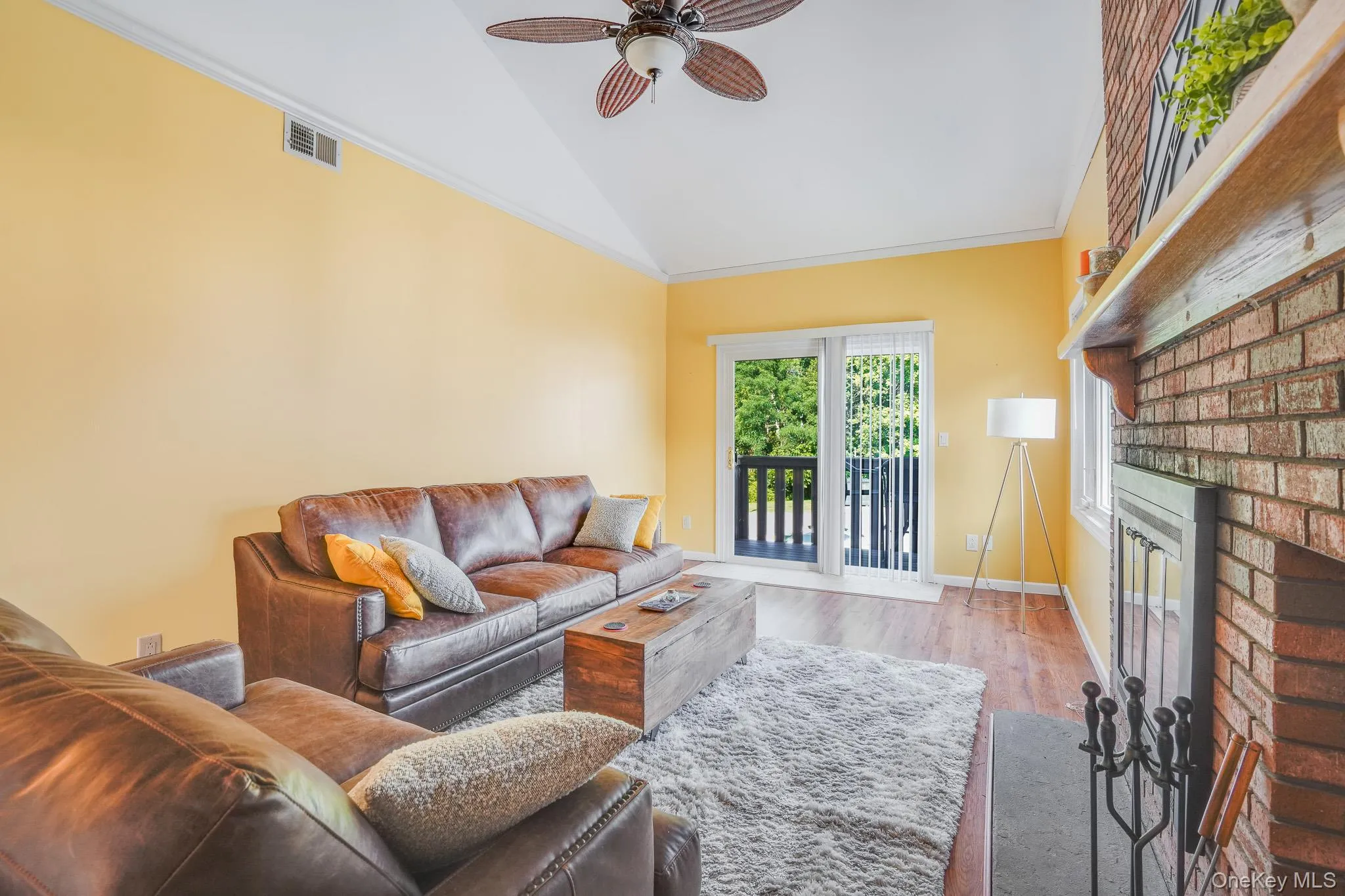 125 Stringham Road, La Grange, NY, 1 Bedroom Bedrooms, 4 Rooms Rooms,1 BathroomBathrooms,Residential Lease,For Rent,Stringham,0,1026879 125 Stringham Road, La Grange, NY, 1 Bedroom Bedrooms, 4 Rooms Rooms,1 BathroomBathrooms,Residential Lease,For Rent,Stringham,0,1026879
