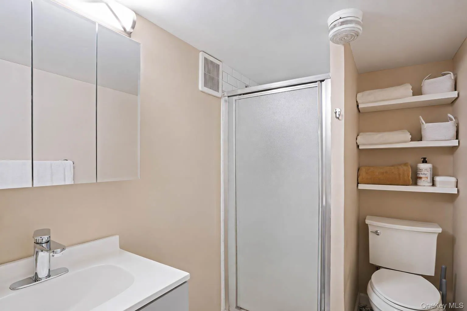 Bathroom Bathroom