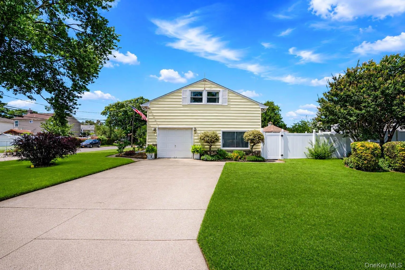 266 Albert Street, Babylon, NY, 4 Bedrooms Bedrooms, 10 Rooms Rooms,2 BathroomsBathrooms,Residential,For Rent,Albert,0,1026880 266 Albert Street, Babylon, NY, 4 Bedrooms Bedrooms, 10 Rooms Rooms,2 BathroomsBathrooms,Residential,For Rent,Albert,0,1026880