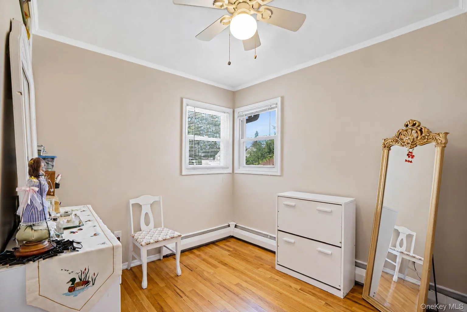 266 Albert Street, Babylon, NY, 4 Bedrooms Bedrooms, 10 Rooms Rooms,2 BathroomsBathrooms,Residential,For Rent,Albert,0,1026880 266 Albert Street, Babylon, NY, 4 Bedrooms Bedrooms, 10 Rooms Rooms,2 BathroomsBathrooms,Residential,For Rent,Albert,0,1026880