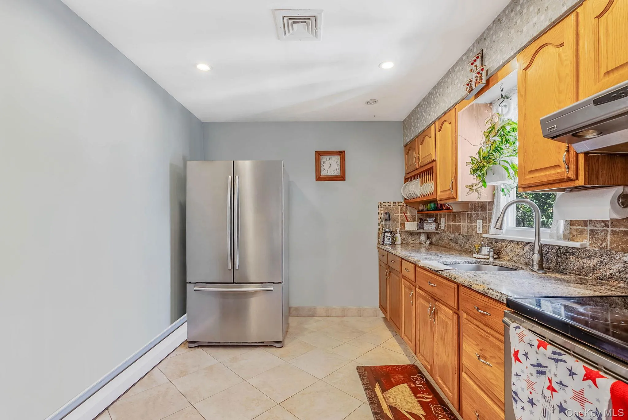 266 Albert Street, Babylon, NY, 4 Bedrooms Bedrooms, 10 Rooms Rooms,2 BathroomsBathrooms,Residential,For Rent,Albert,0,1026880 266 Albert Street, Babylon, NY, 4 Bedrooms Bedrooms, 10 Rooms Rooms,2 BathroomsBathrooms,Residential,For Rent,Albert,0,1026880