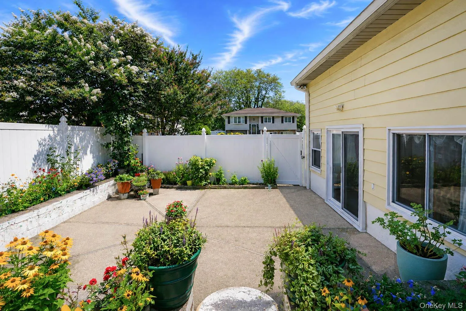 266 Albert Street, Babylon, NY, 4 Bedrooms Bedrooms, 10 Rooms Rooms,2 BathroomsBathrooms,Residential,For Rent,Albert,0,1026880 266 Albert Street, Babylon, NY, 4 Bedrooms Bedrooms, 10 Rooms Rooms,2 BathroomsBathrooms,Residential,For Rent,Albert,0,1026880
