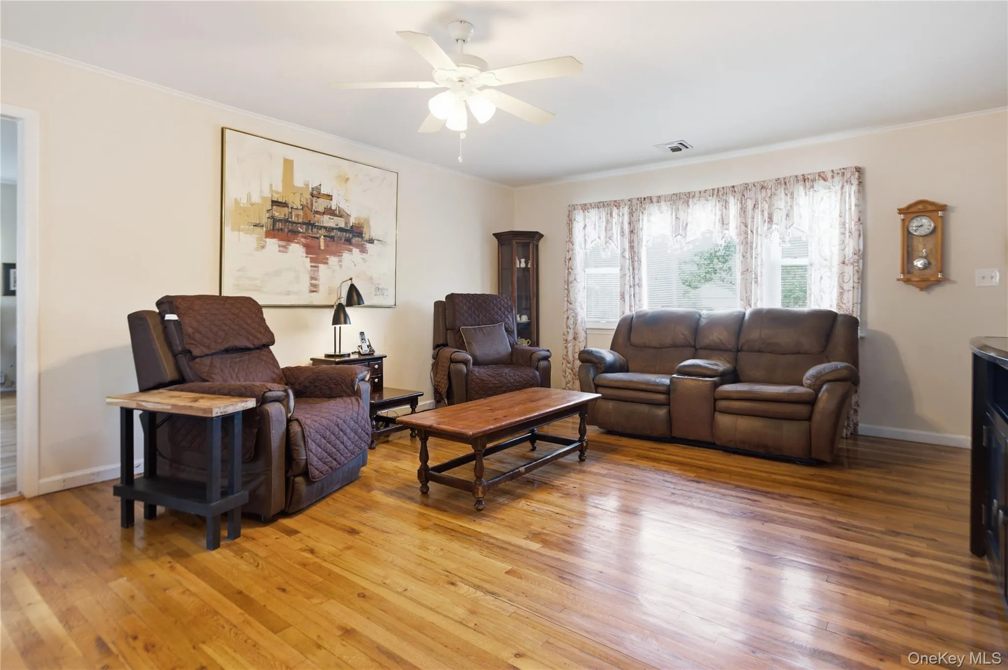 790 Woodside Drive, Hempstead, NY, 4 Bedrooms Bedrooms, 6 Rooms Rooms,2 BathroomsBathrooms,Residential,For Rent,Woodside,0,1026889 790 Woodside Drive, Hempstead, NY, 4 Bedrooms Bedrooms, 6 Rooms Rooms,2 BathroomsBathrooms,Residential,For Rent,Woodside,0,1026889