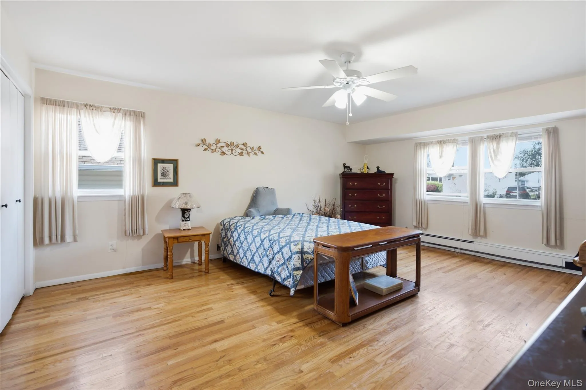 790 Woodside Drive, Hempstead, NY, 4 Bedrooms Bedrooms, 6 Rooms Rooms,2 BathroomsBathrooms,Residential,For Rent,Woodside,0,1026889 790 Woodside Drive, Hempstead, NY, 4 Bedrooms Bedrooms, 6 Rooms Rooms,2 BathroomsBathrooms,Residential,For Rent,Woodside,0,1026889