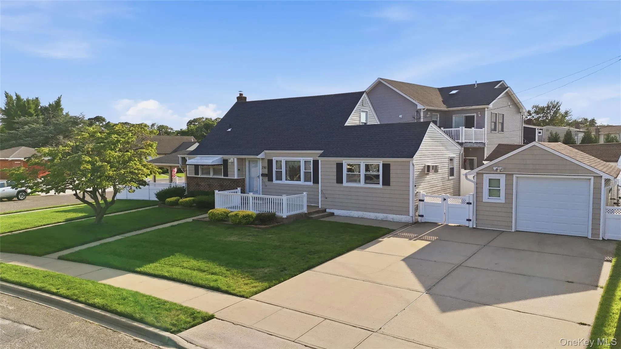 790 Woodside Drive, Hempstead, NY, 4 Bedrooms Bedrooms, 6 Rooms Rooms,2 BathroomsBathrooms,Residential,For Rent,Woodside,0,1026889 790 Woodside Drive, Hempstead, NY, 4 Bedrooms Bedrooms, 6 Rooms Rooms,2 BathroomsBathrooms,Residential,For Rent,Woodside,0,1026889