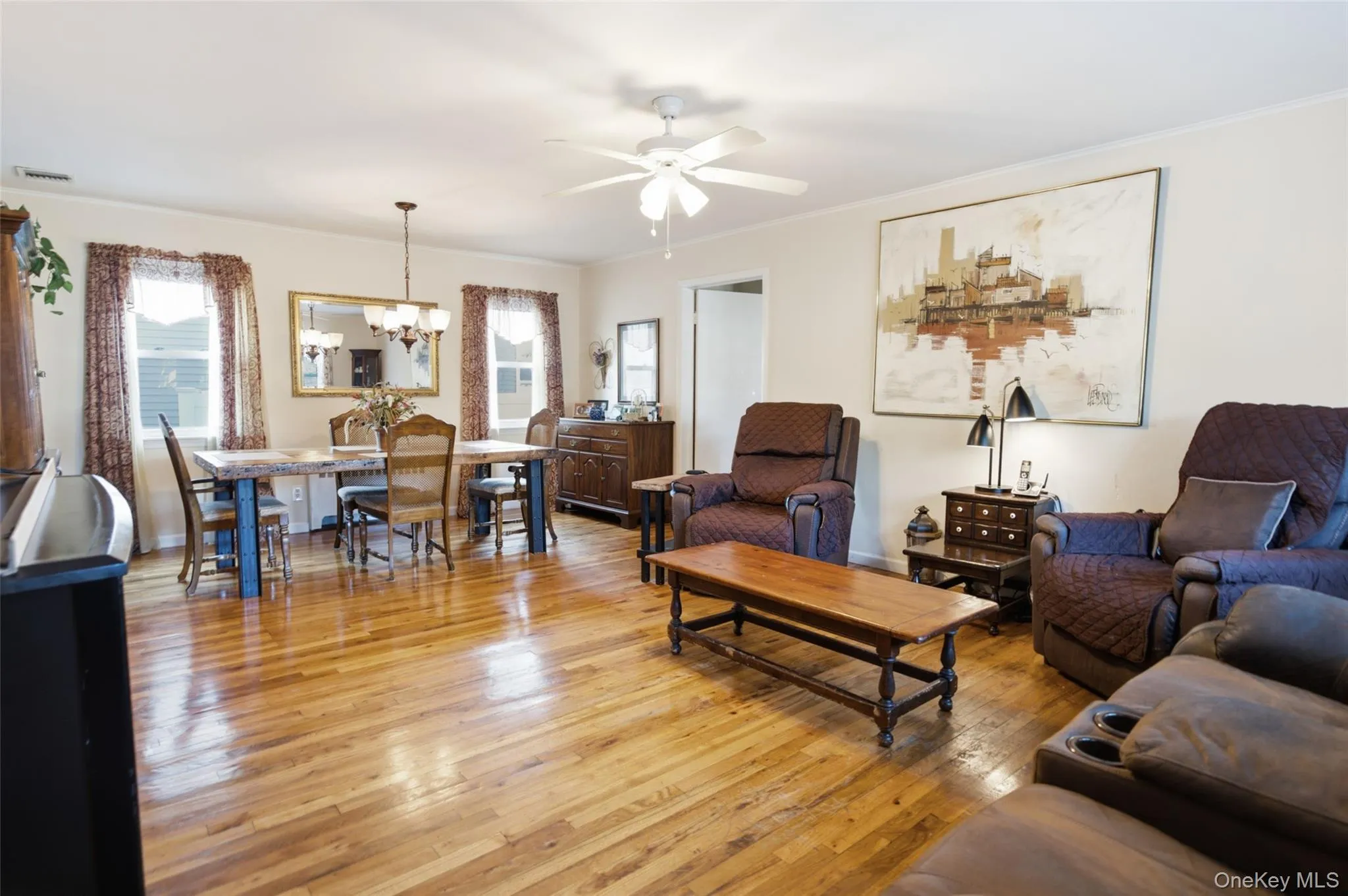 790 Woodside Drive, Hempstead, NY, 4 Bedrooms Bedrooms, 6 Rooms Rooms,2 BathroomsBathrooms,Residential,For Rent,Woodside,0,1026889 790 Woodside Drive, Hempstead, NY, 4 Bedrooms Bedrooms, 6 Rooms Rooms,2 BathroomsBathrooms,Residential,For Rent,Woodside,0,1026889