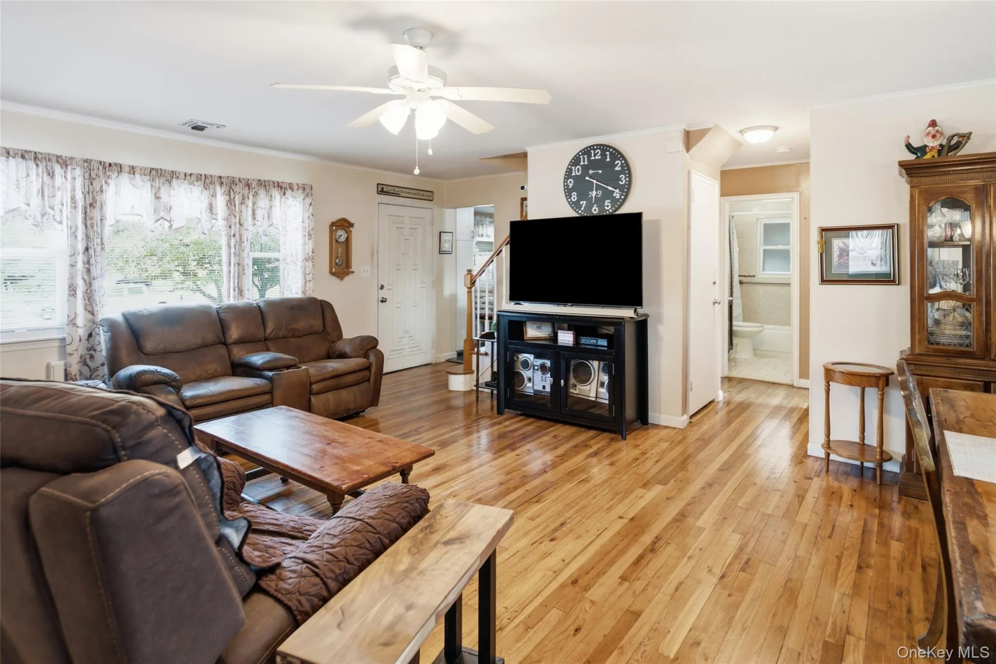 790 Woodside Drive, Hempstead, NY, 4 Bedrooms Bedrooms, 6 Rooms Rooms,2 BathroomsBathrooms,Residential,For Rent,Woodside,0,1026889 790 Woodside Drive, Hempstead, NY, 4 Bedrooms Bedrooms, 6 Rooms Rooms,2 BathroomsBathrooms,Residential,For Rent,Woodside,0,1026889