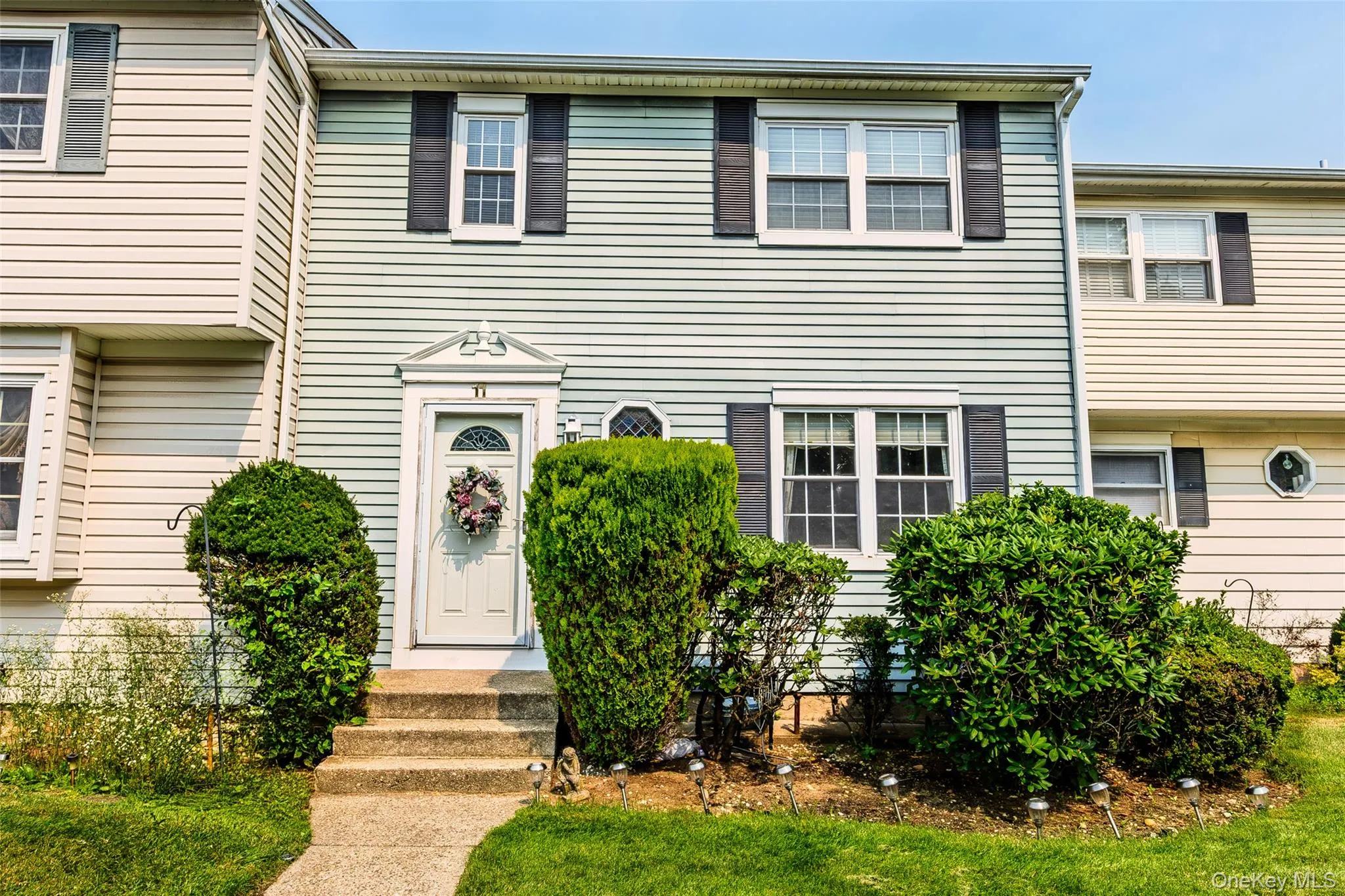 11 Monitor Court, Brookhaven, NY, 3 Bedrooms Bedrooms, 6 Rooms Rooms,2 BathroomsBathrooms,Residential,For Rent,Monitor,0,1026890 11 Monitor Court, Brookhaven, NY, 3 Bedrooms Bedrooms, 6 Rooms Rooms,2 BathroomsBathrooms,Residential,For Rent,Monitor,0,1026890