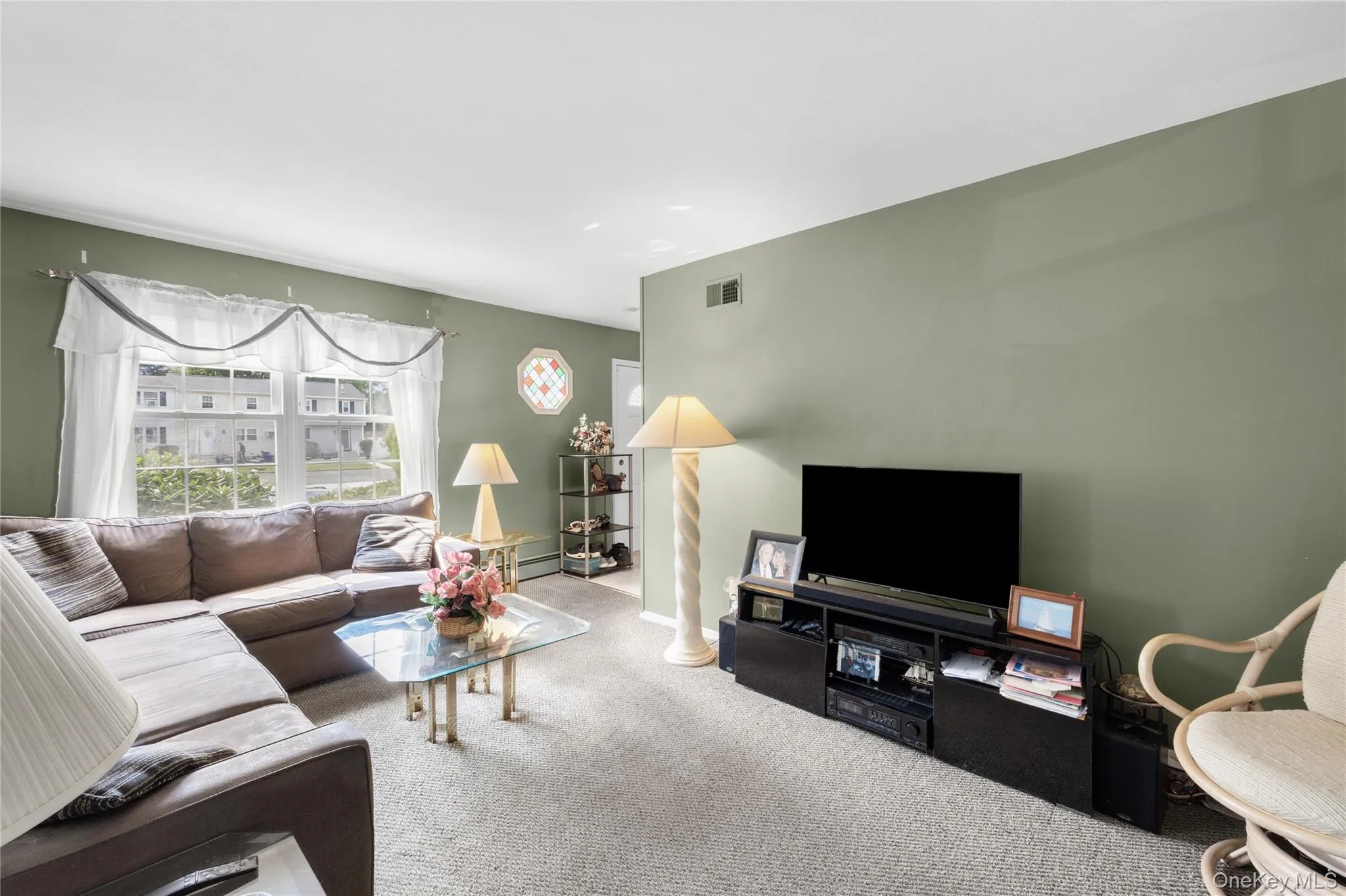 11 Monitor Court, Brookhaven, NY, 3 Bedrooms Bedrooms, 6 Rooms Rooms,2 BathroomsBathrooms,Residential,For Rent,Monitor,0,1026890 11 Monitor Court, Brookhaven, NY, 3 Bedrooms Bedrooms, 6 Rooms Rooms,2 BathroomsBathrooms,Residential,For Rent,Monitor,0,1026890