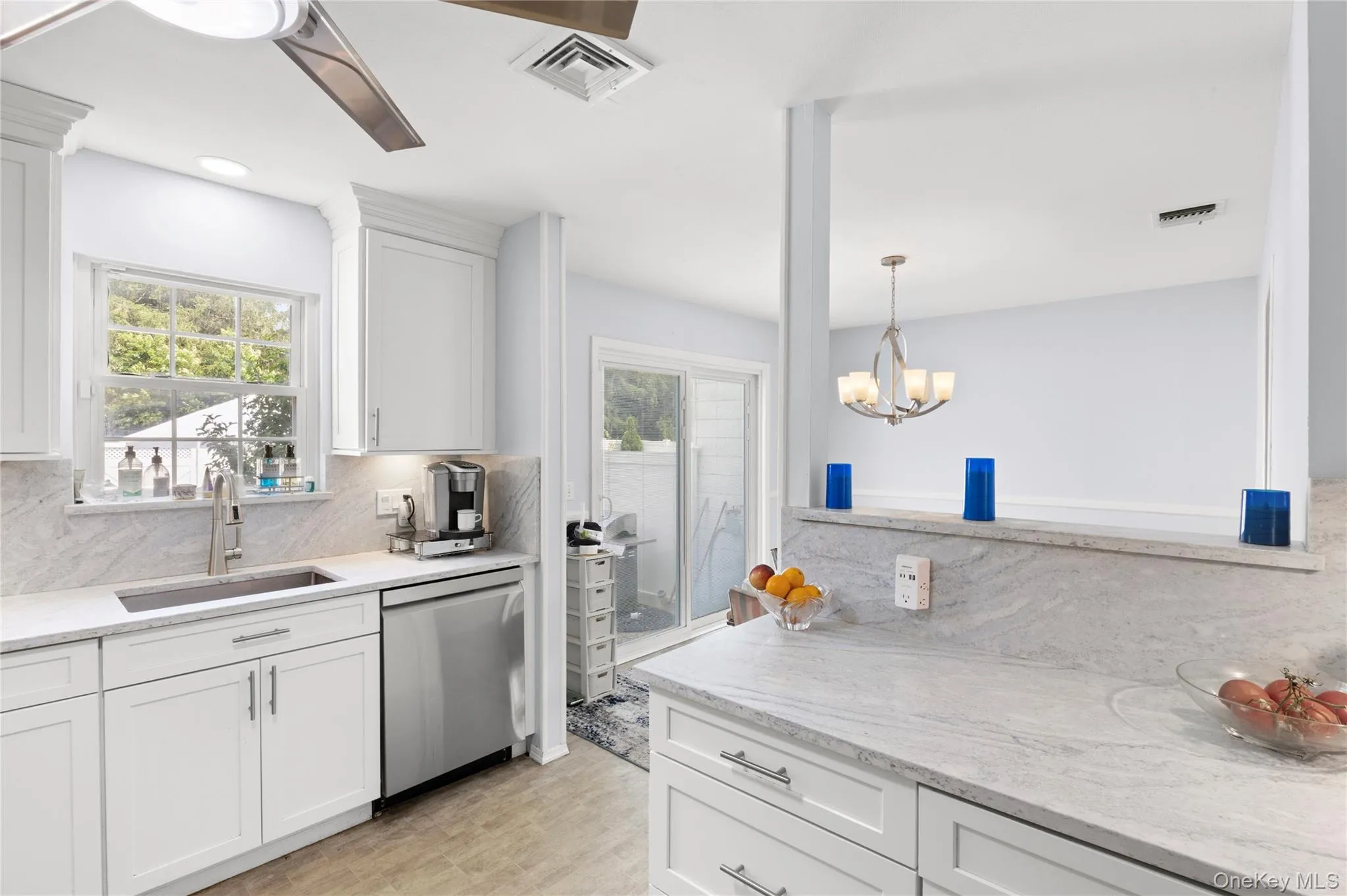 11 Monitor Court, Brookhaven, NY, 3 Bedrooms Bedrooms, 6 Rooms Rooms,2 BathroomsBathrooms,Residential,For Rent,Monitor,0,1026890 11 Monitor Court, Brookhaven, NY, 3 Bedrooms Bedrooms, 6 Rooms Rooms,2 BathroomsBathrooms,Residential,For Rent,Monitor,0,1026890