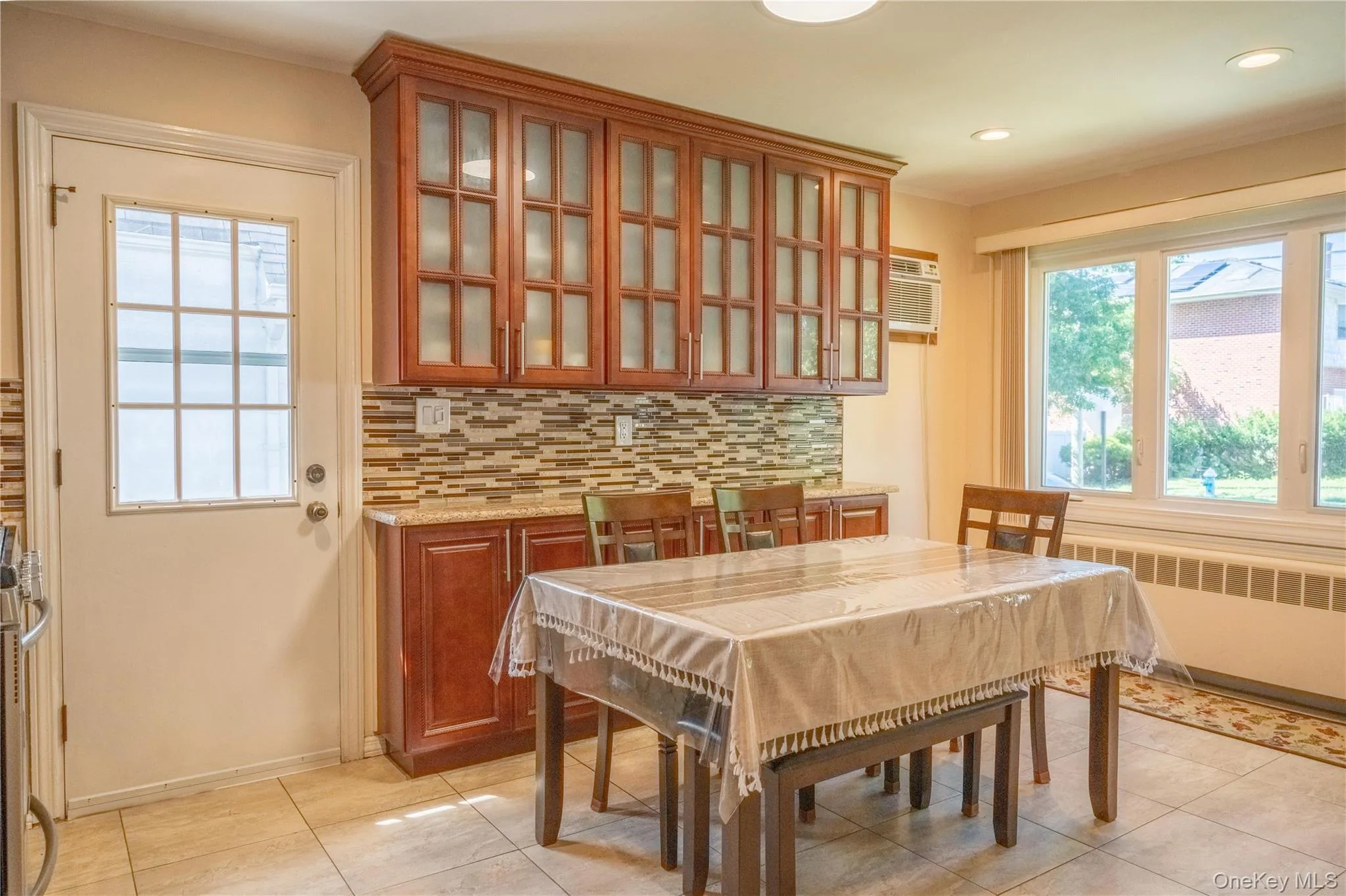 932 Cherry Lane, North Hempstead, NY, 4 Bedrooms Bedrooms, 8 Rooms Rooms,1 BathroomBathrooms,Residential,For Rent,Cherry,0,1026892 932 Cherry Lane, North Hempstead, NY, 4 Bedrooms Bedrooms, 8 Rooms Rooms,1 BathroomBathrooms,Residential,For Rent,Cherry,0,1026892
