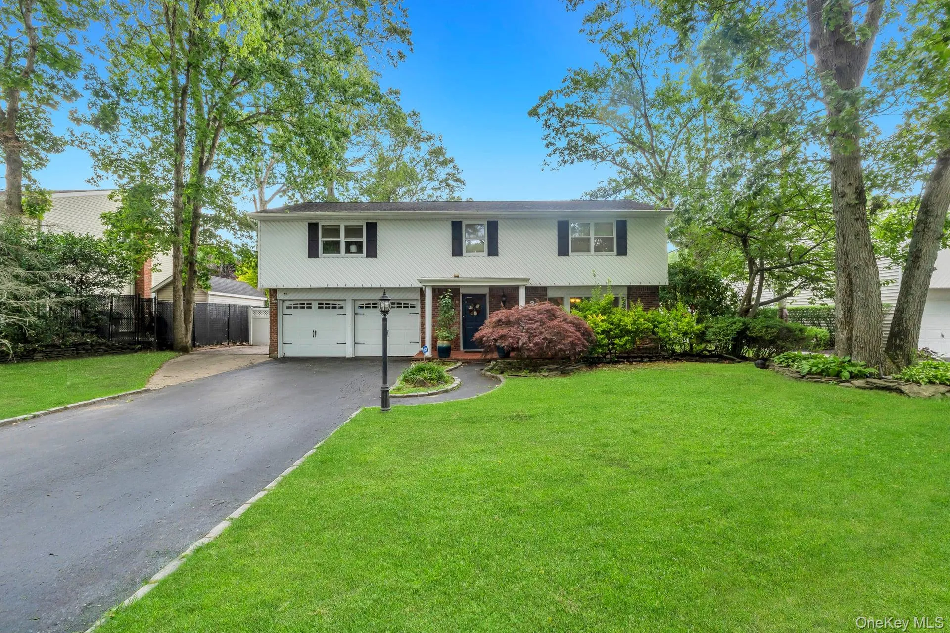 22 Cornelia Lane, Smithtown, NY, 4 Bedrooms Bedrooms, 8 Rooms Rooms,3 BathroomsBathrooms,Residential,For Rent,Cornelia,0,1026900 22 Cornelia Lane, Smithtown, NY, 4 Bedrooms Bedrooms, 8 Rooms Rooms,3 BathroomsBathrooms,Residential,For Rent,Cornelia,0,1026900