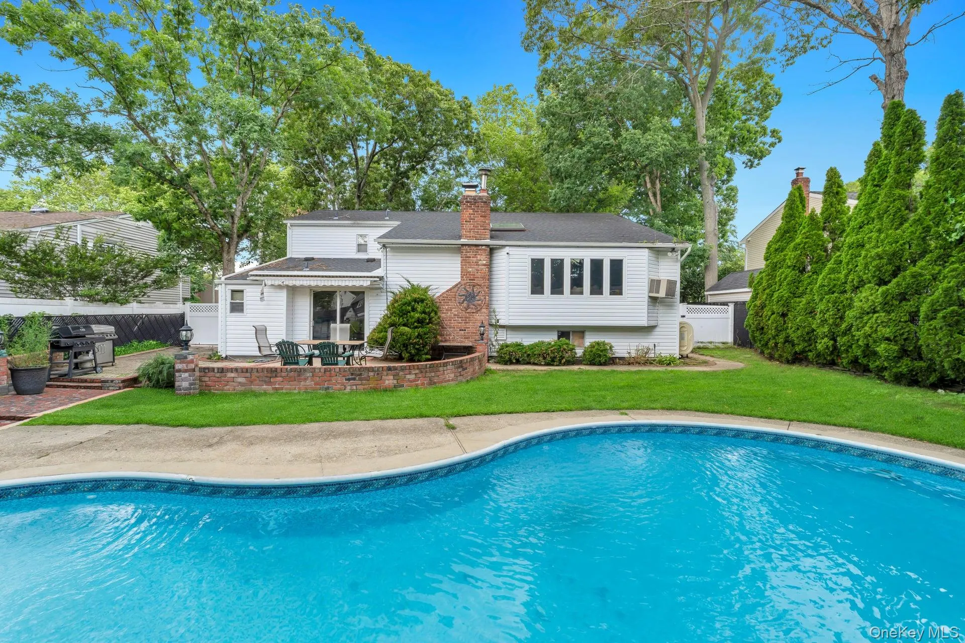 22 Cornelia Lane, Smithtown, NY, 4 Bedrooms Bedrooms, 8 Rooms Rooms,3 BathroomsBathrooms,Residential,For Rent,Cornelia,0,1026900 22 Cornelia Lane, Smithtown, NY, 4 Bedrooms Bedrooms, 8 Rooms Rooms,3 BathroomsBathrooms,Residential,For Rent,Cornelia,0,1026900