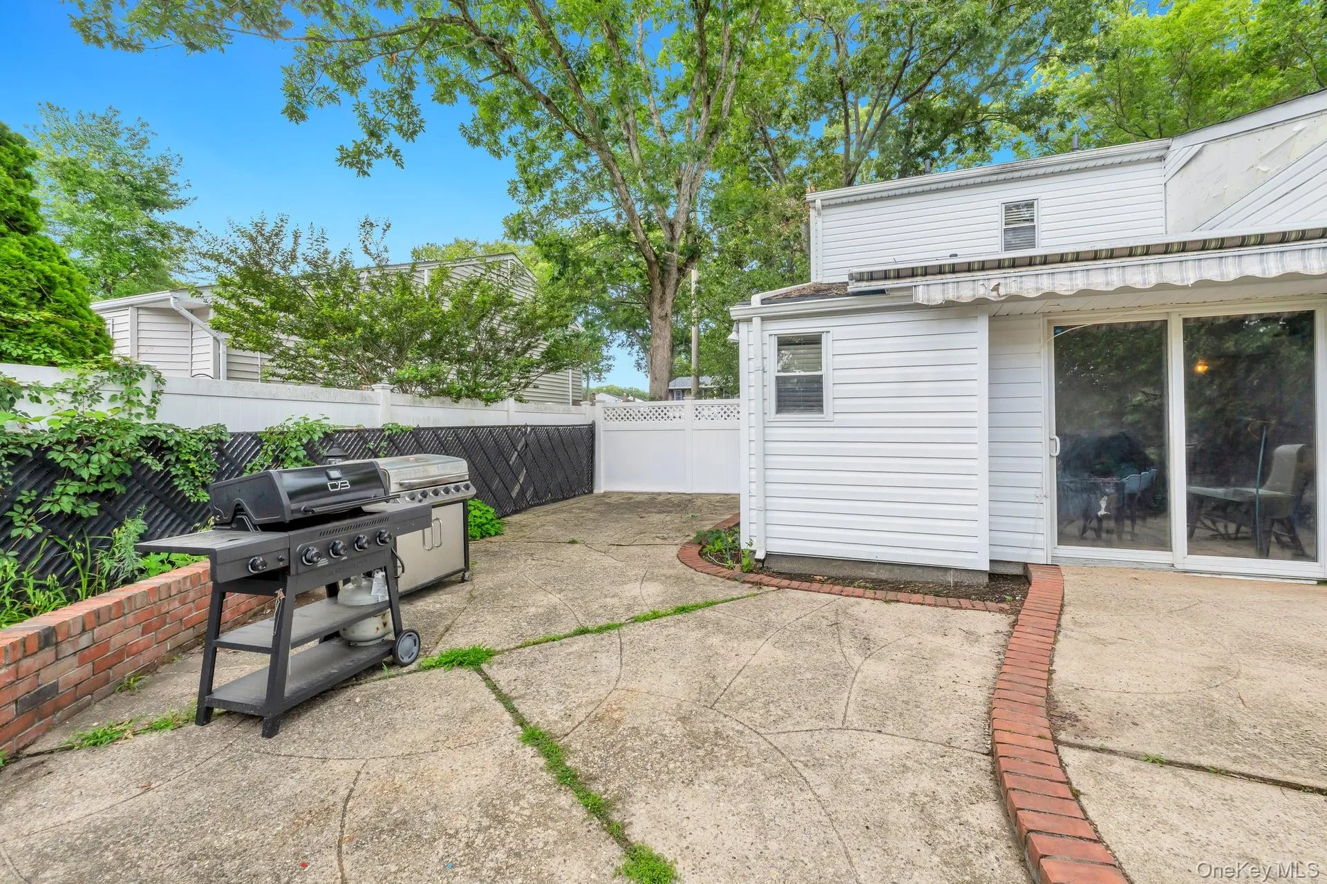 22 Cornelia Lane, Smithtown, NY, 4 Bedrooms Bedrooms, 8 Rooms Rooms,3 BathroomsBathrooms,Residential,For Rent,Cornelia,0,1026900 22 Cornelia Lane, Smithtown, NY, 4 Bedrooms Bedrooms, 8 Rooms Rooms,3 BathroomsBathrooms,Residential,For Rent,Cornelia,0,1026900