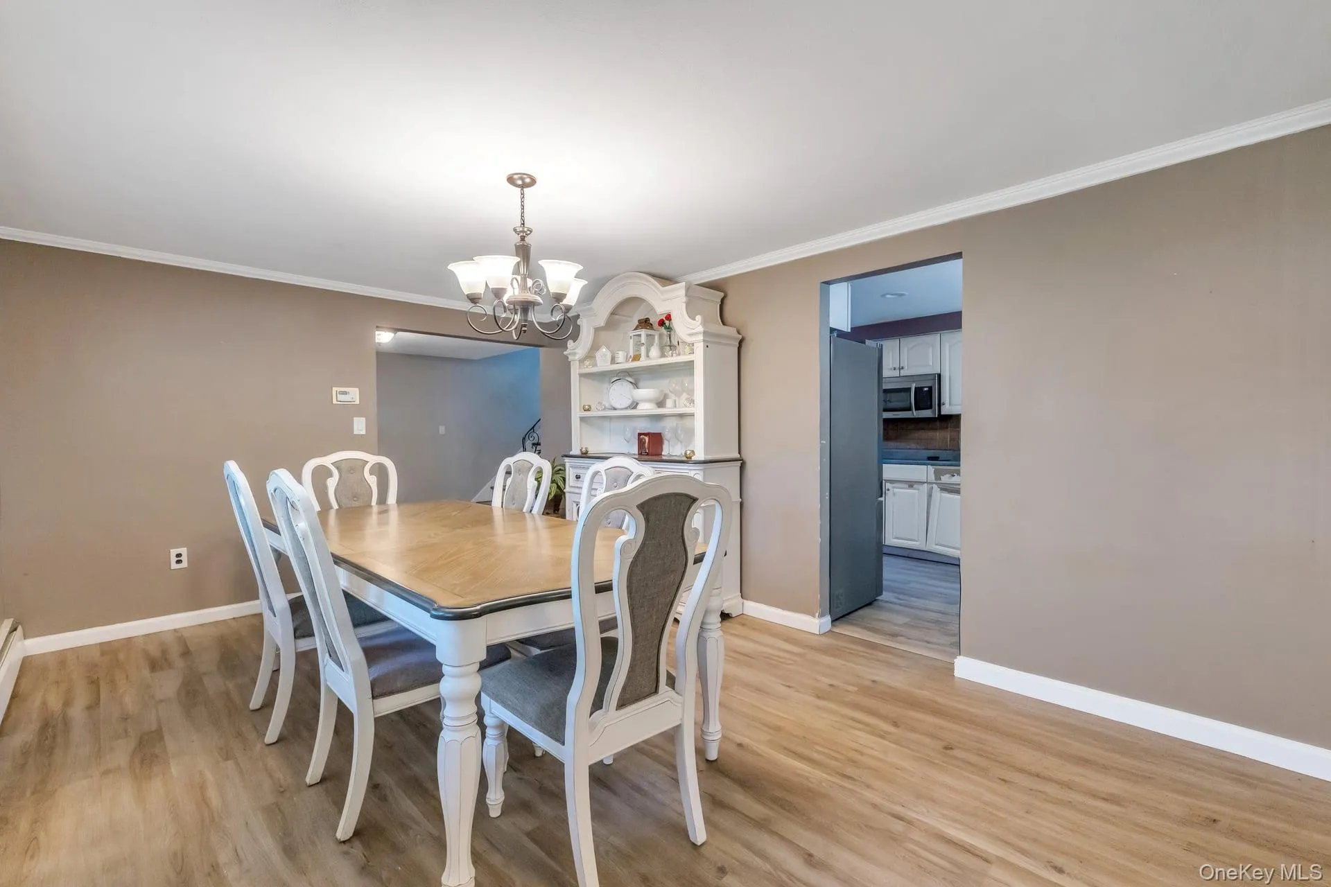 22 Cornelia Lane, Smithtown, NY, 4 Bedrooms Bedrooms, 8 Rooms Rooms,3 BathroomsBathrooms,Residential,For Rent,Cornelia,0,1026900 22 Cornelia Lane, Smithtown, NY, 4 Bedrooms Bedrooms, 8 Rooms Rooms,3 BathroomsBathrooms,Residential,For Rent,Cornelia,0,1026900