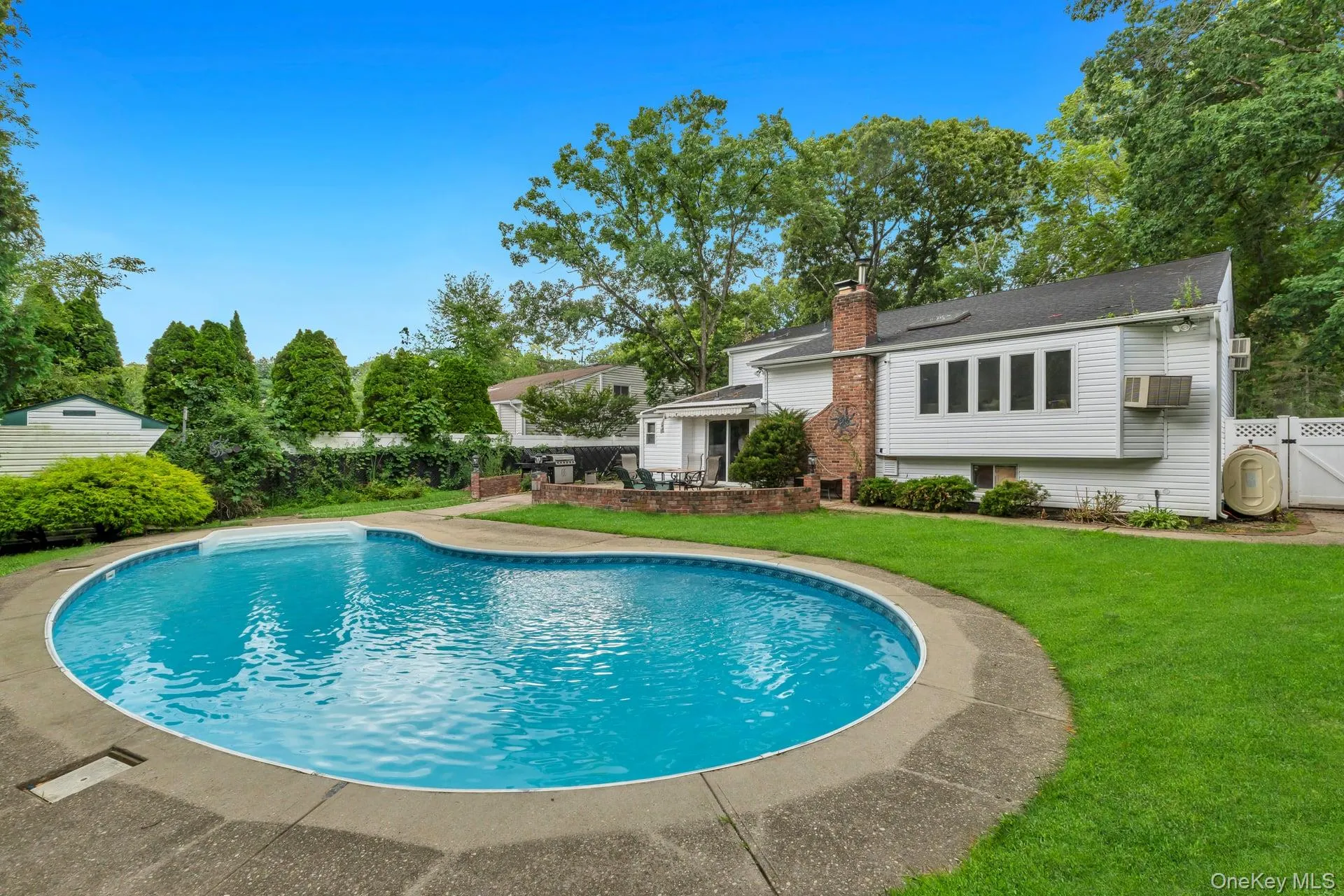 22 Cornelia Lane, Smithtown, NY, 4 Bedrooms Bedrooms, 8 Rooms Rooms,3 BathroomsBathrooms,Residential,For Rent,Cornelia,0,1026900 22 Cornelia Lane, Smithtown, NY, 4 Bedrooms Bedrooms, 8 Rooms Rooms,3 BathroomsBathrooms,Residential,For Rent,Cornelia,0,1026900