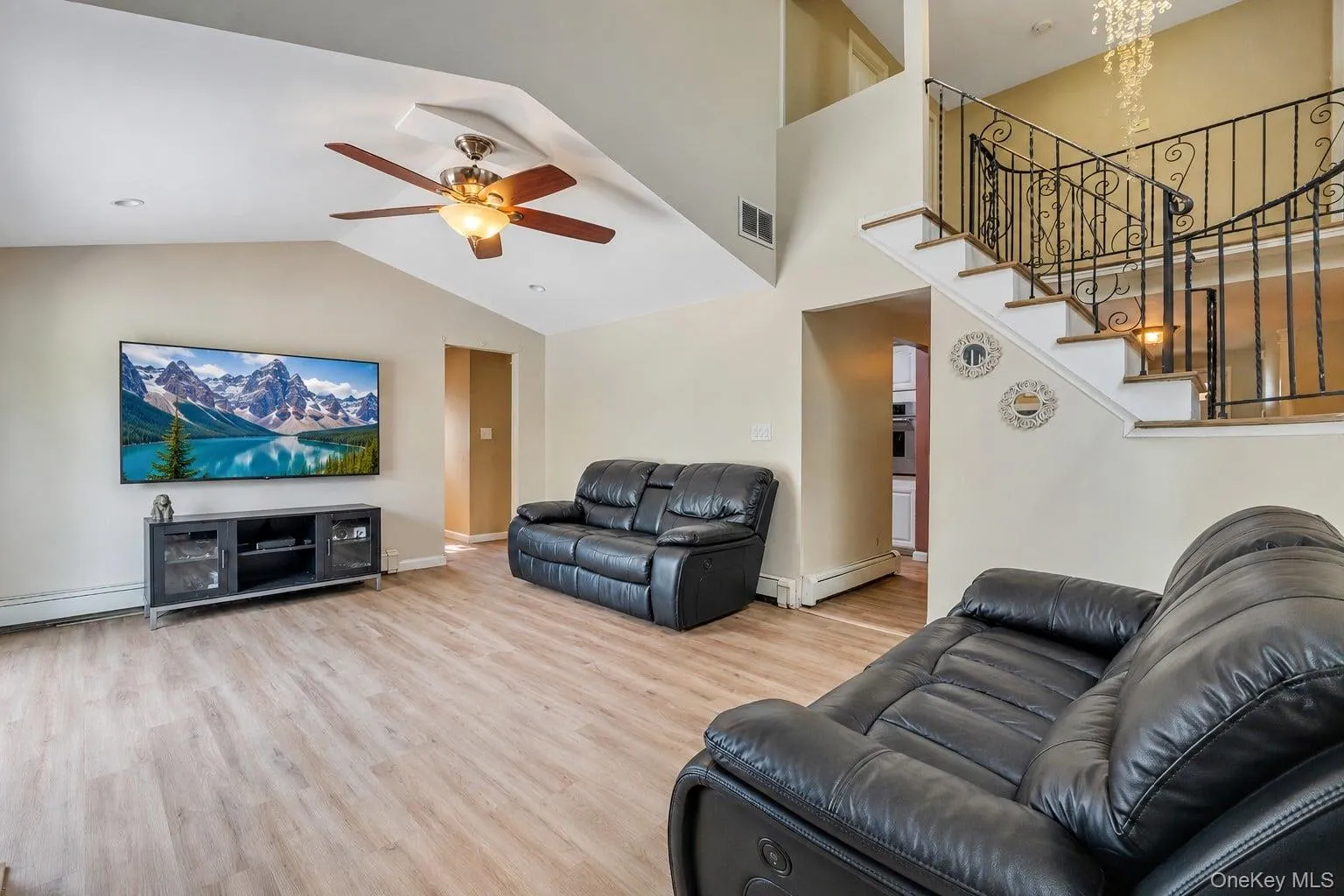 22 Cornelia Lane, Smithtown, NY, 4 Bedrooms Bedrooms, 8 Rooms Rooms,3 BathroomsBathrooms,Residential,For Rent,Cornelia,0,1026900 22 Cornelia Lane, Smithtown, NY, 4 Bedrooms Bedrooms, 8 Rooms Rooms,3 BathroomsBathrooms,Residential,For Rent,Cornelia,0,1026900