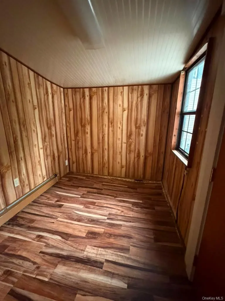 35 Milburn, Goshen, NY, 2 Bedrooms Bedrooms, 4 Rooms Rooms,1 BathroomBathrooms,Residential Lease,For Rent,Milburn,0,1026904 35 Milburn, Goshen, NY, 2 Bedrooms Bedrooms, 4 Rooms Rooms,1 BathroomBathrooms,Residential Lease,For Rent,Milburn,0,1026904