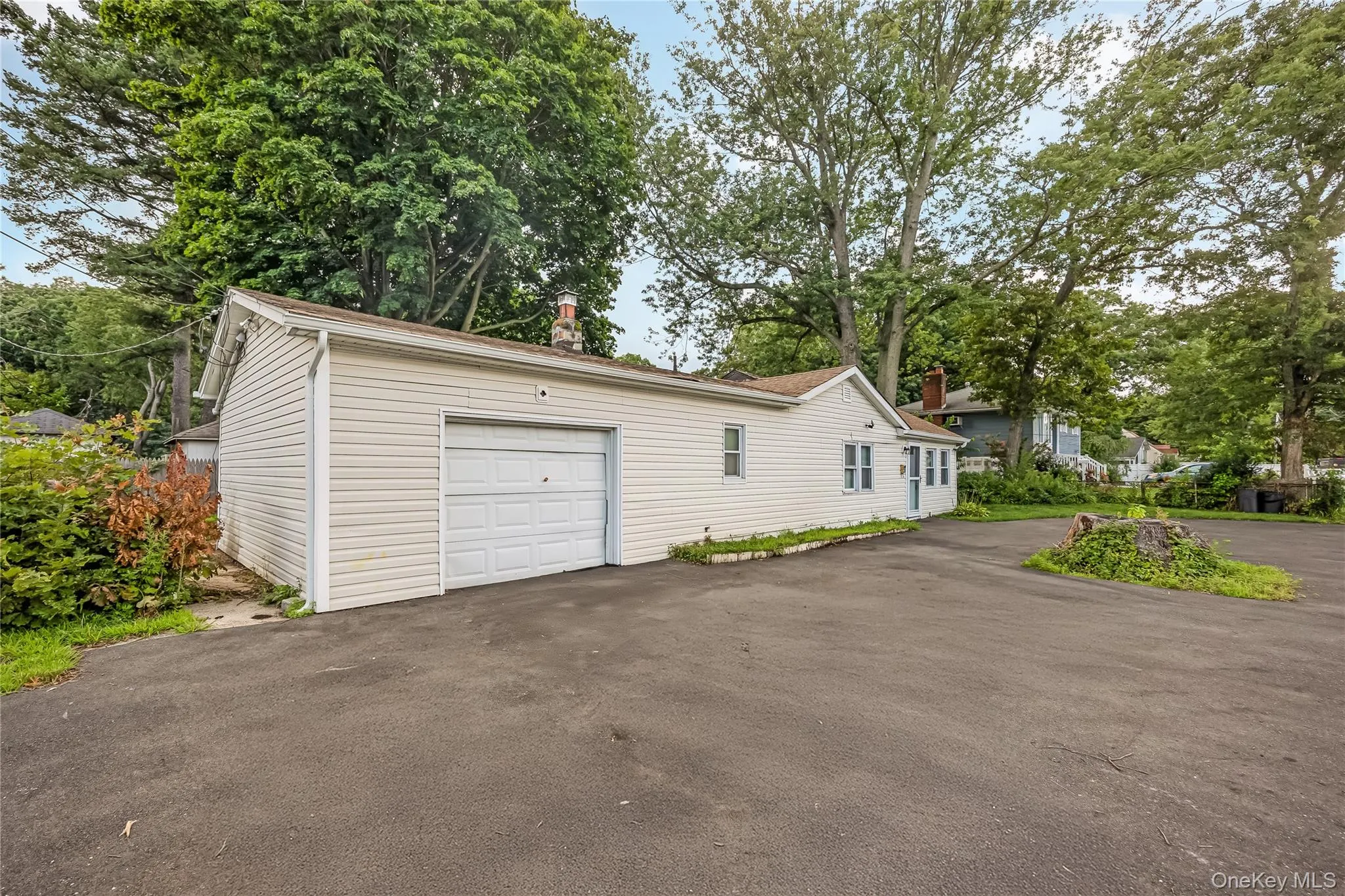 20 Buchanan Avenue, Babylon, NY, 3 Bedrooms Bedrooms, 6 Rooms Rooms,1 BathroomBathrooms,Residential,For Rent,Buchanan,0,1026909 20 Buchanan Avenue, Babylon, NY, 3 Bedrooms Bedrooms, 6 Rooms Rooms,1 BathroomBathrooms,Residential,For Rent,Buchanan,0,1026909