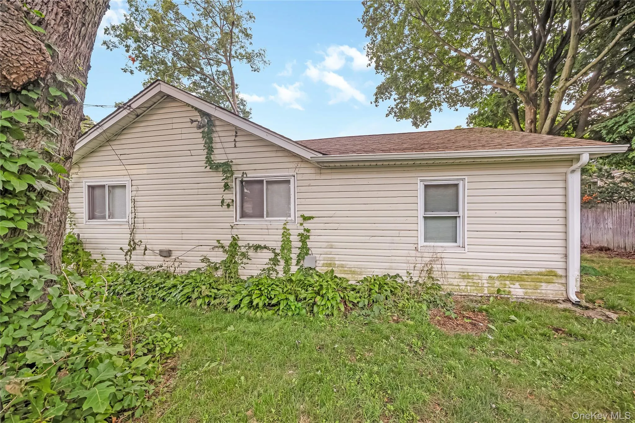 20 Buchanan Avenue, Babylon, NY, 3 Bedrooms Bedrooms, 6 Rooms Rooms,1 BathroomBathrooms,Residential,For Rent,Buchanan,0,1026909 20 Buchanan Avenue, Babylon, NY, 3 Bedrooms Bedrooms, 6 Rooms Rooms,1 BathroomBathrooms,Residential,For Rent,Buchanan,0,1026909