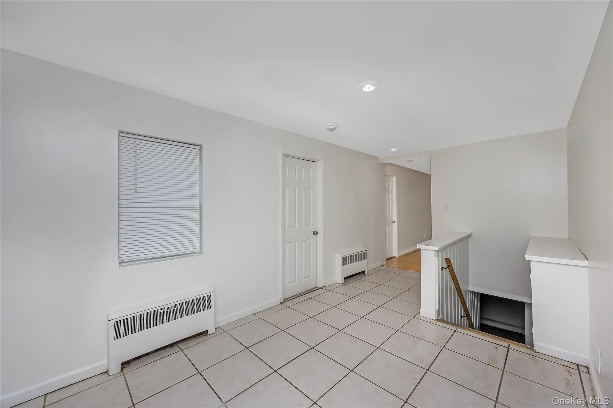 20 Buchanan Avenue, Babylon, NY, 3 Bedrooms Bedrooms, 6 Rooms Rooms,1 BathroomBathrooms,Residential,For Rent,Buchanan,0,1026909 20 Buchanan Avenue, Babylon, NY, 3 Bedrooms Bedrooms, 6 Rooms Rooms,1 BathroomBathrooms,Residential,For Rent,Buchanan,0,1026909