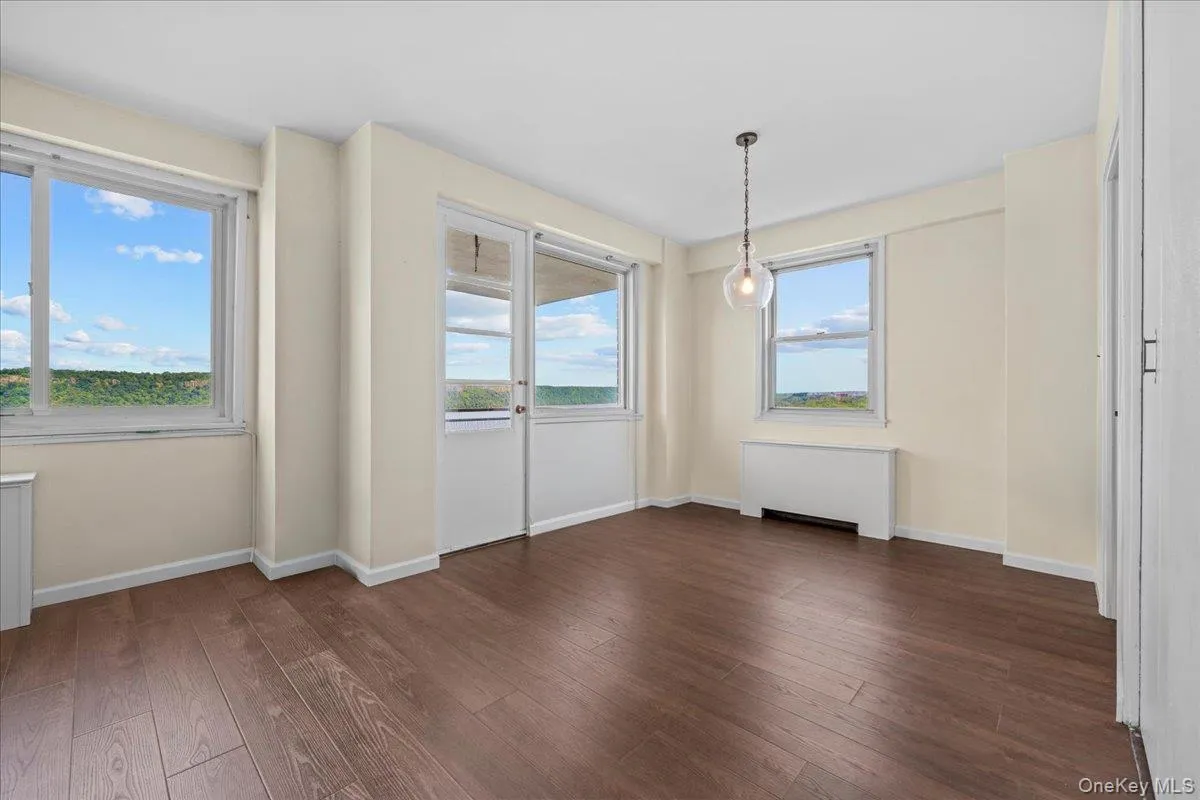 2621 Palisade Avenue, New York, NY, 2 Bedrooms Bedrooms, 4 Rooms Rooms,2 BathroomsBathrooms,Residential,For Rent,Palisade,0,1026915 2621 Palisade Avenue, New York, NY, 2 Bedrooms Bedrooms, 4 Rooms Rooms,2 BathroomsBathrooms,Residential,For Rent,Palisade,0,1026915