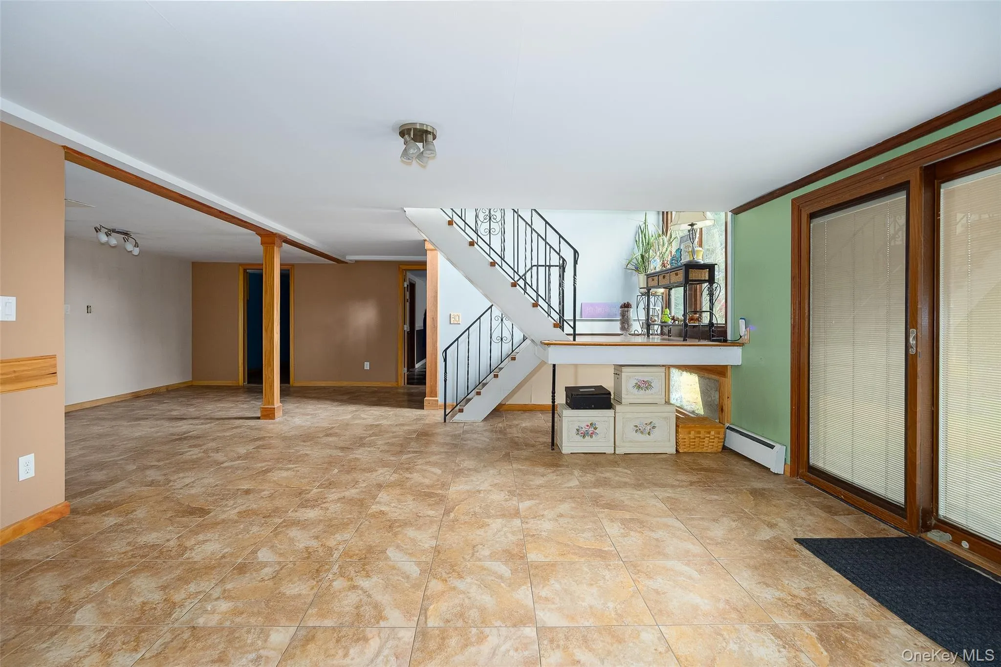 21 Gate Road, Carmel, NY, 4 Bedrooms Bedrooms, 8 Rooms Rooms,3 BathroomsBathrooms,Residential,For Rent,Gate,0,1026917 21 Gate Road, Carmel, NY, 4 Bedrooms Bedrooms, 8 Rooms Rooms,3 BathroomsBathrooms,Residential,For Rent,Gate,0,1026917
