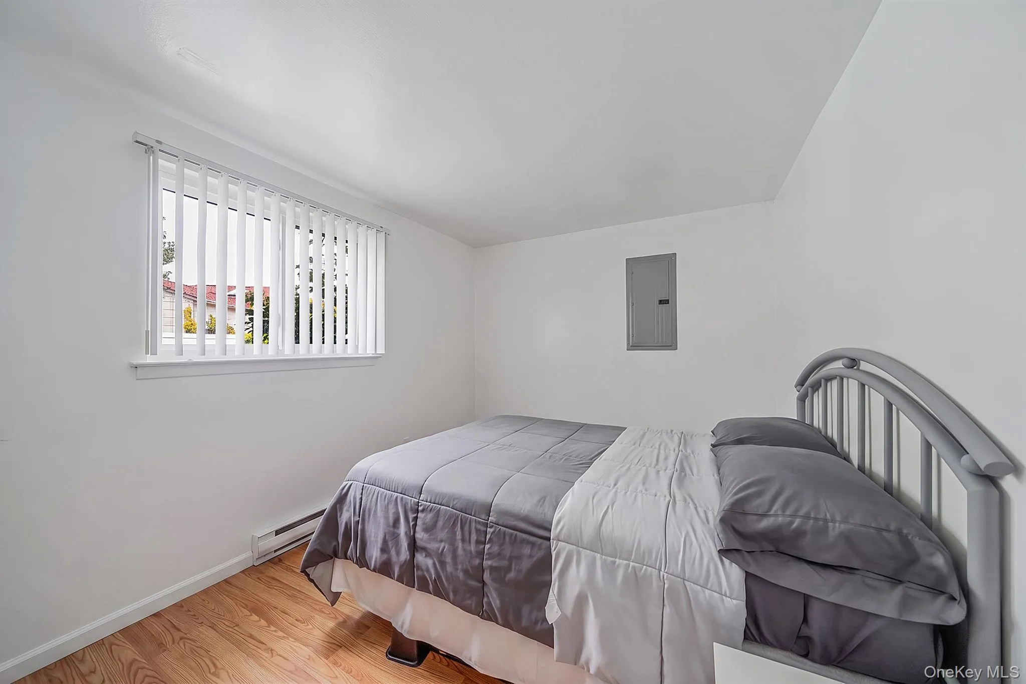 27 Ventura Drive, Babylon, NY, 4 Bedrooms Bedrooms, 10 Rooms Rooms,2 BathroomsBathrooms,Residential,For Rent,Ventura,0,1026923 27 Ventura Drive, Babylon, NY, 4 Bedrooms Bedrooms, 10 Rooms Rooms,2 BathroomsBathrooms,Residential,For Rent,Ventura,0,1026923