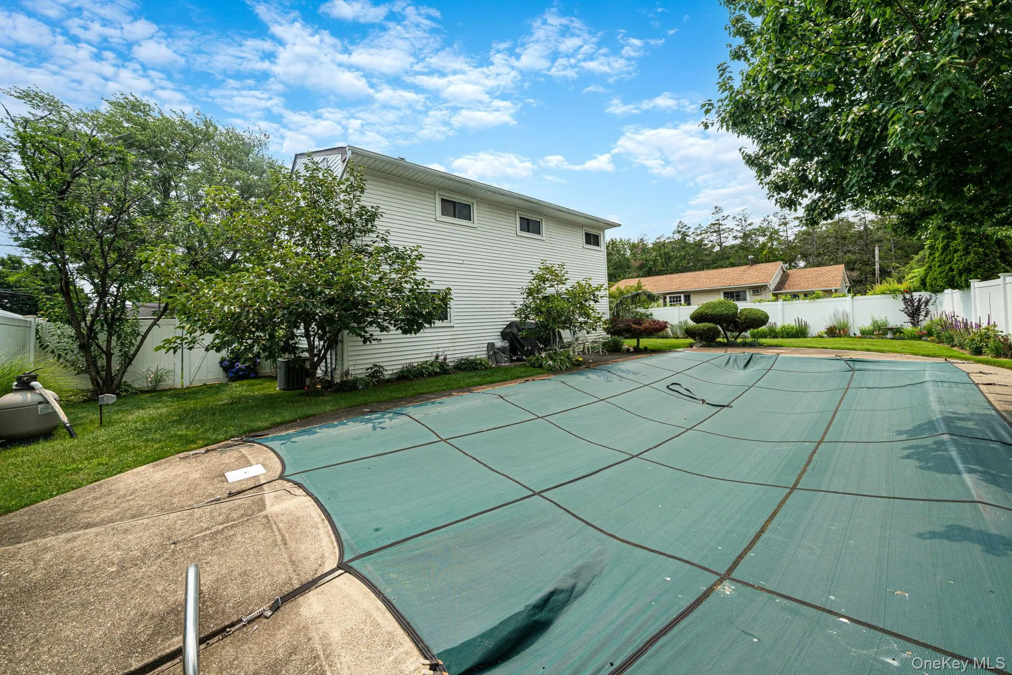 27 Ventura Drive, Babylon, NY, 4 Bedrooms Bedrooms, 10 Rooms Rooms,2 BathroomsBathrooms,Residential,For Rent,Ventura,0,1026923 27 Ventura Drive, Babylon, NY, 4 Bedrooms Bedrooms, 10 Rooms Rooms,2 BathroomsBathrooms,Residential,For Rent,Ventura,0,1026923