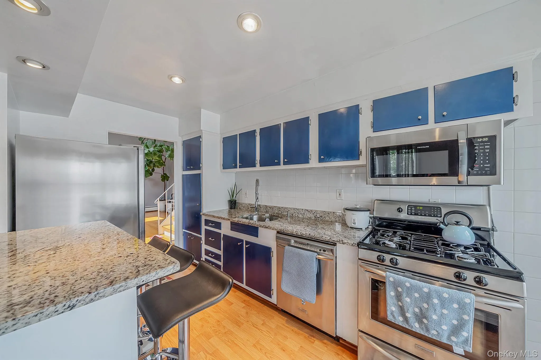 27 Ventura Drive, Babylon, NY, 4 Bedrooms Bedrooms, 10 Rooms Rooms,2 BathroomsBathrooms,Residential,For Rent,Ventura,0,1026923 27 Ventura Drive, Babylon, NY, 4 Bedrooms Bedrooms, 10 Rooms Rooms,2 BathroomsBathrooms,Residential,For Rent,Ventura,0,1026923
