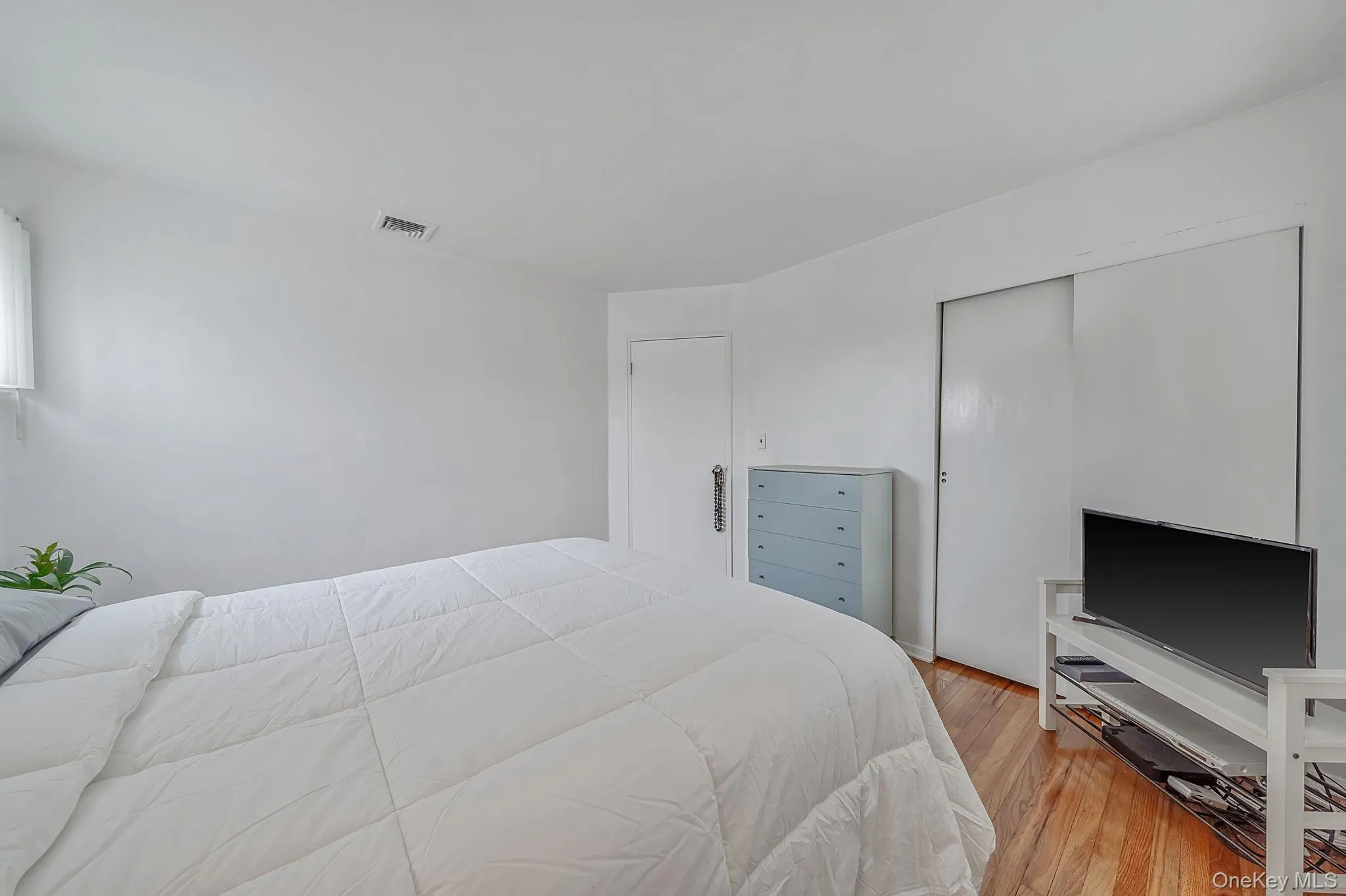 27 Ventura Drive, Babylon, NY, 4 Bedrooms Bedrooms, 10 Rooms Rooms,2 BathroomsBathrooms,Residential,For Rent,Ventura,0,1026923 27 Ventura Drive, Babylon, NY, 4 Bedrooms Bedrooms, 10 Rooms Rooms,2 BathroomsBathrooms,Residential,For Rent,Ventura,0,1026923